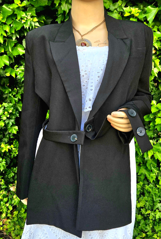 Stunning backless Blazer