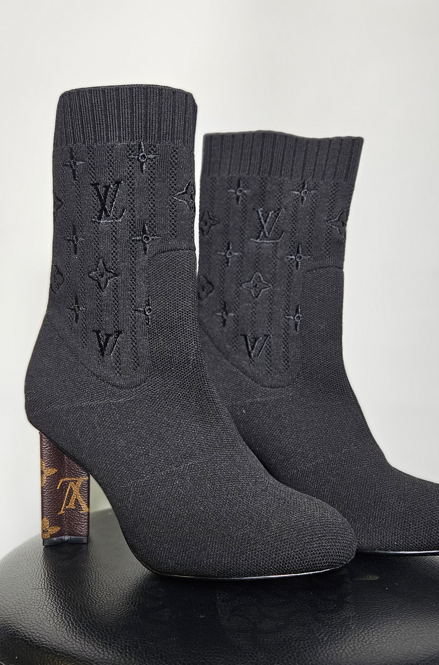 Louis Vuitton inspired Boots Silhouette Ankle Boots Stunning Louis V. Ankle Boots Size 38.