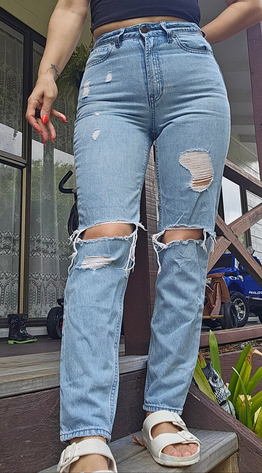 Lee Soho Denim High Tapered Pants - Second Hand Store jeans