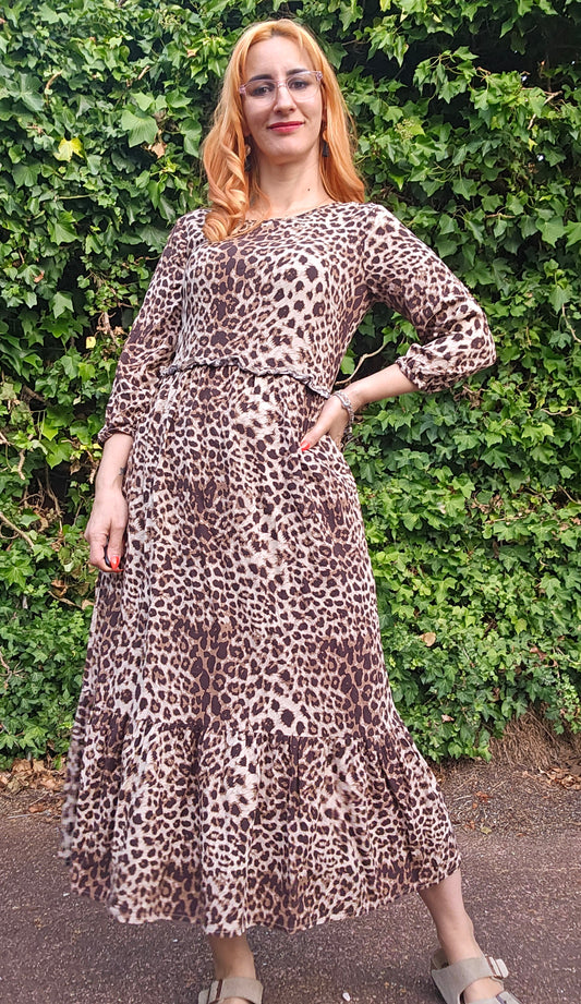 Gorgeous Midi Dress Leopard print Size 8.