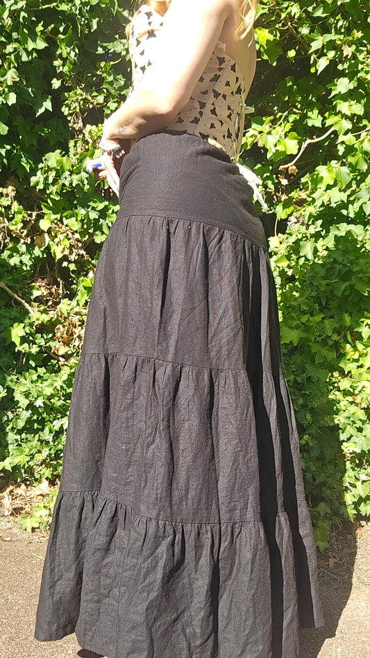 Black Maxi Skirt Size 6 Pre-loved skirt Second Hand Skirt