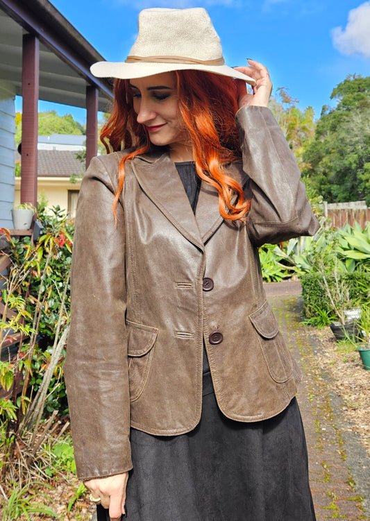 Brown Jacket - Beautiful vintage Blue Ridge leather jacket, size 12.