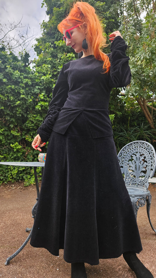 Women's Black Vintage Dress Beautiful preloved Dress Size 10