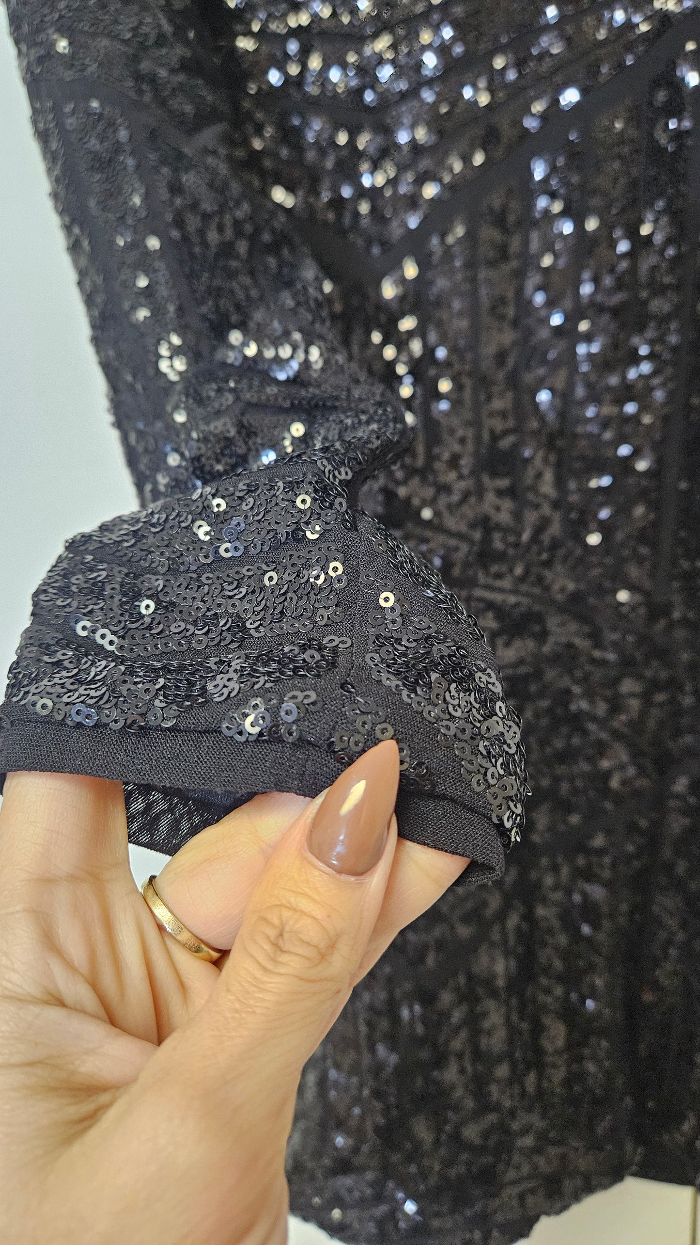 Black Sequined V Neck Long Sleeves Formal Dress MINI Dress Size S.