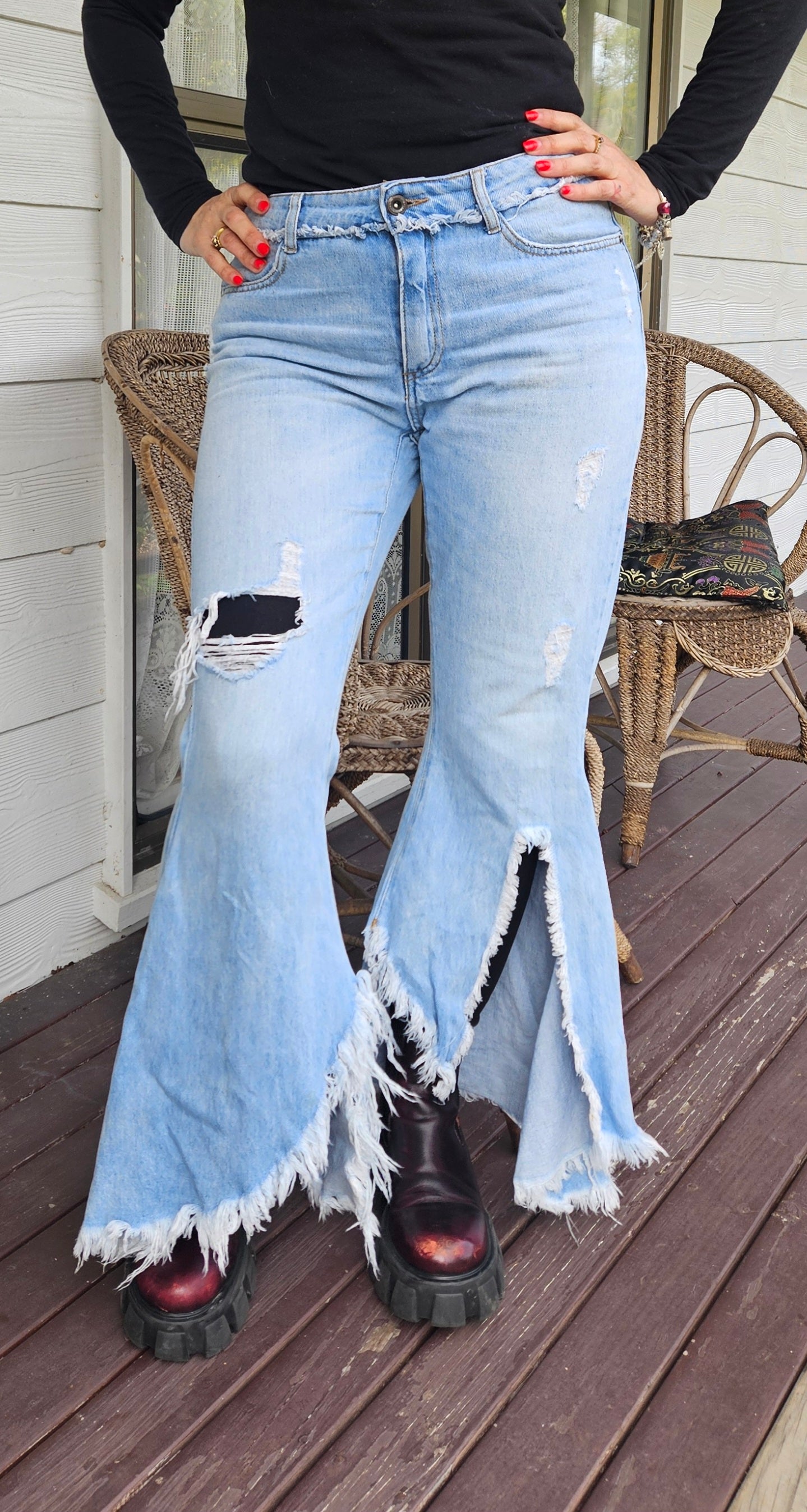 Flared ripped Pants - ZARA Destroyed Frayed Asymmetrical Trousers size 38 (10-12 imo)