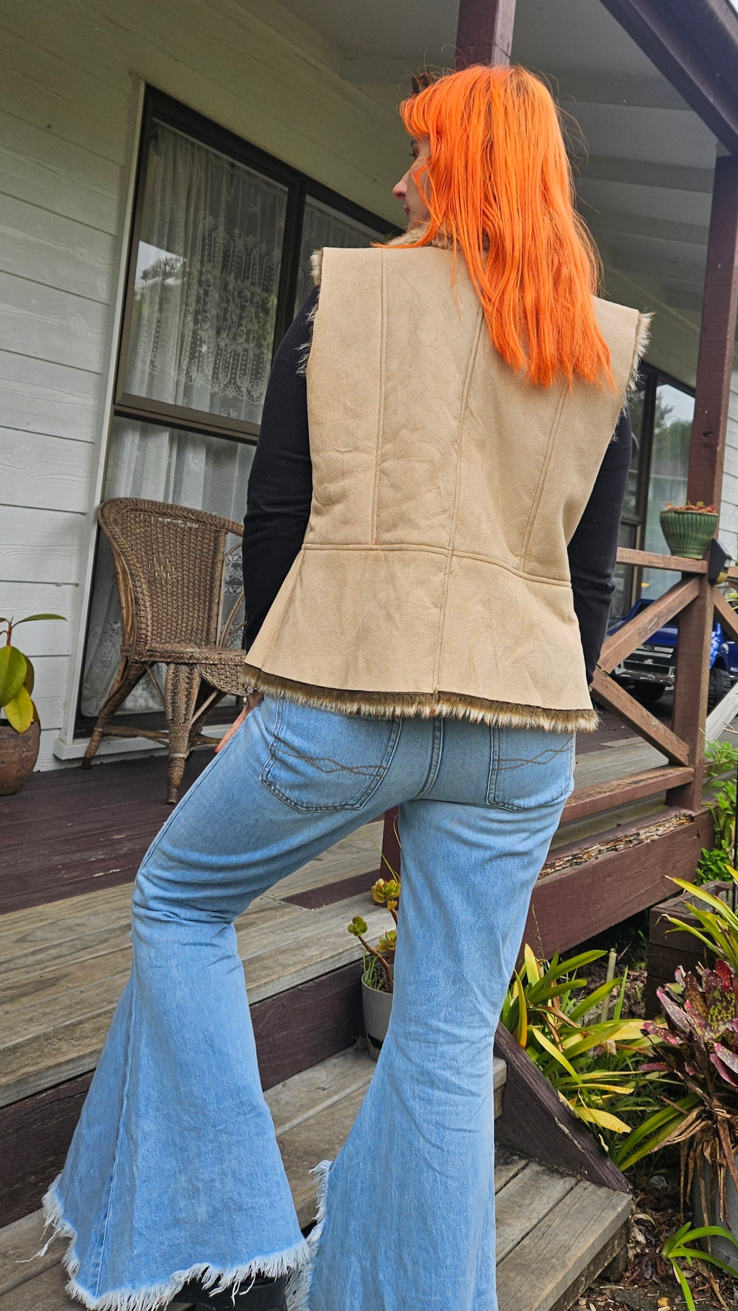 Chic Comfort: Light Brown Fur Vest - Preloved Fashion clothes