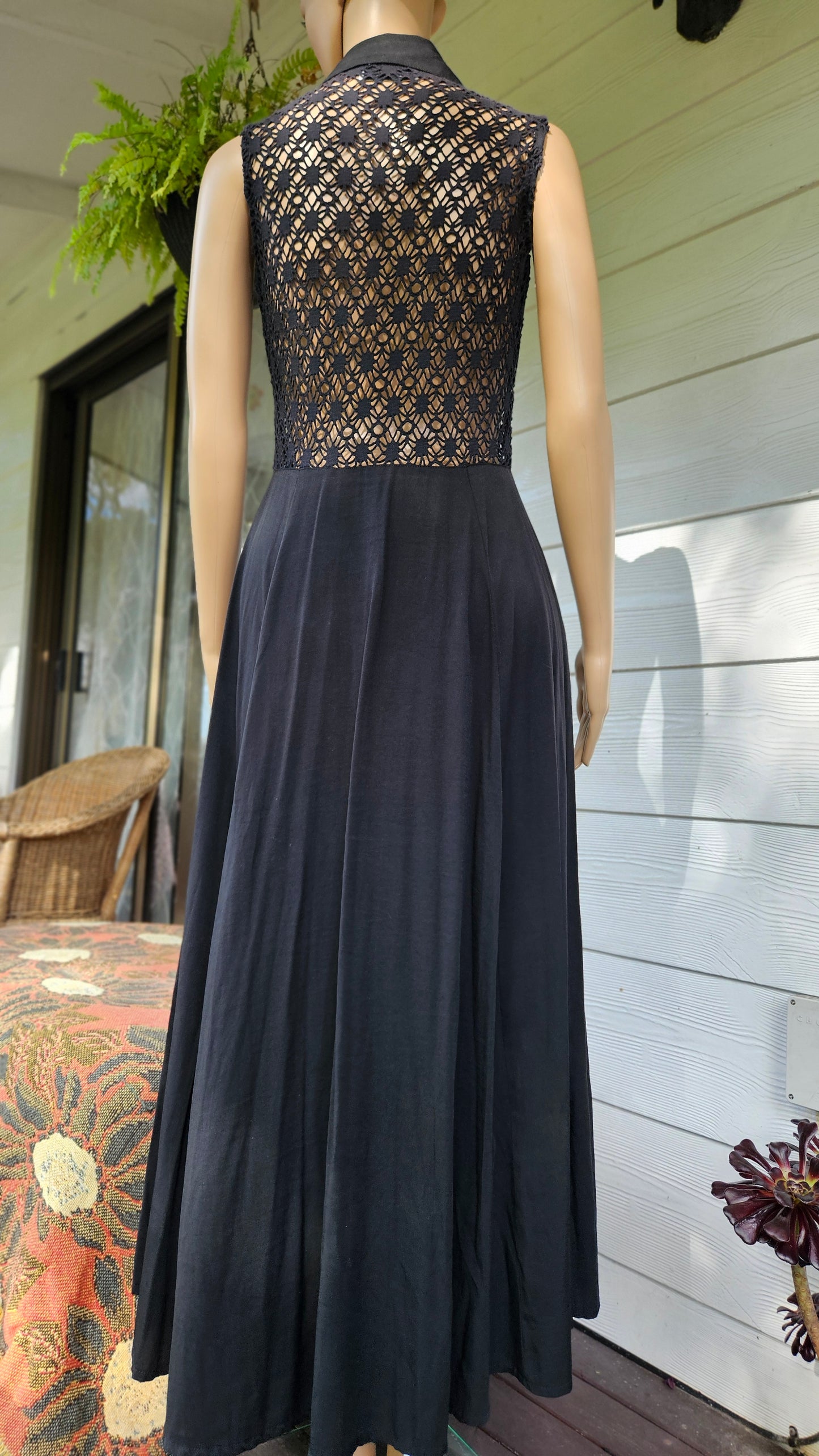 David Ponds Maxi Dress Size 10. Black Dress