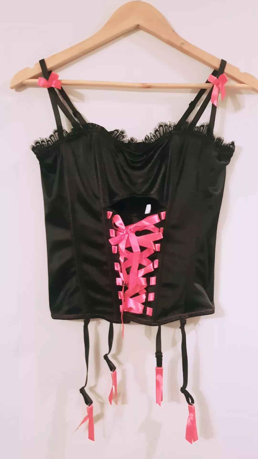 Lovely Black & pink corset