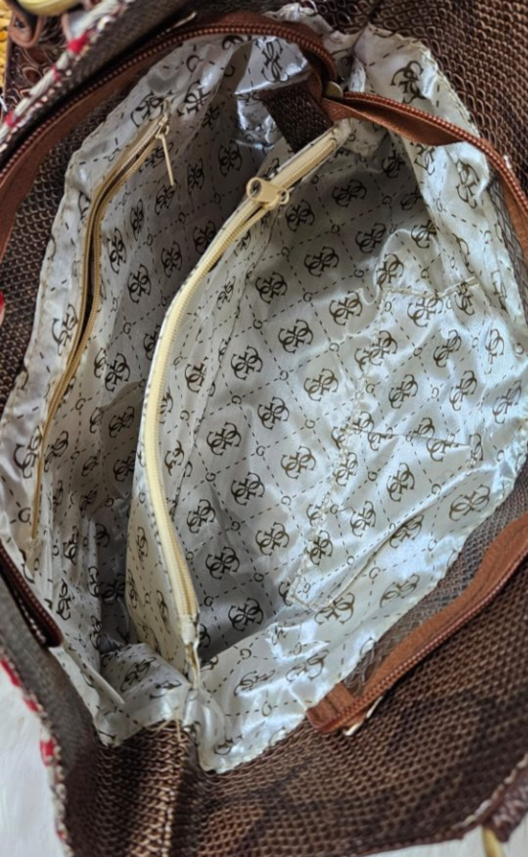 Lovely preloved Hand Bag