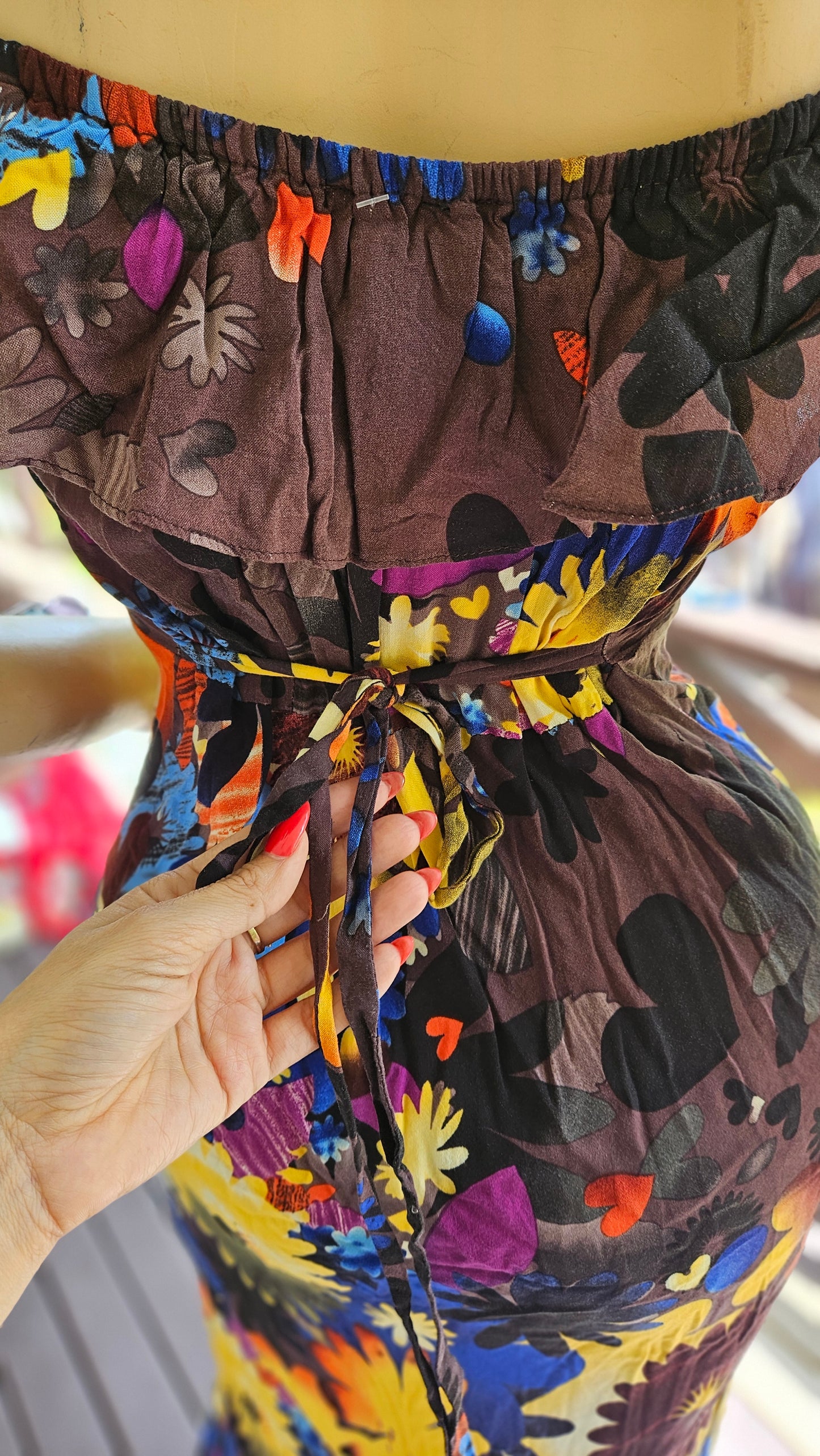 Gorgeous Floral Dress. Size 14