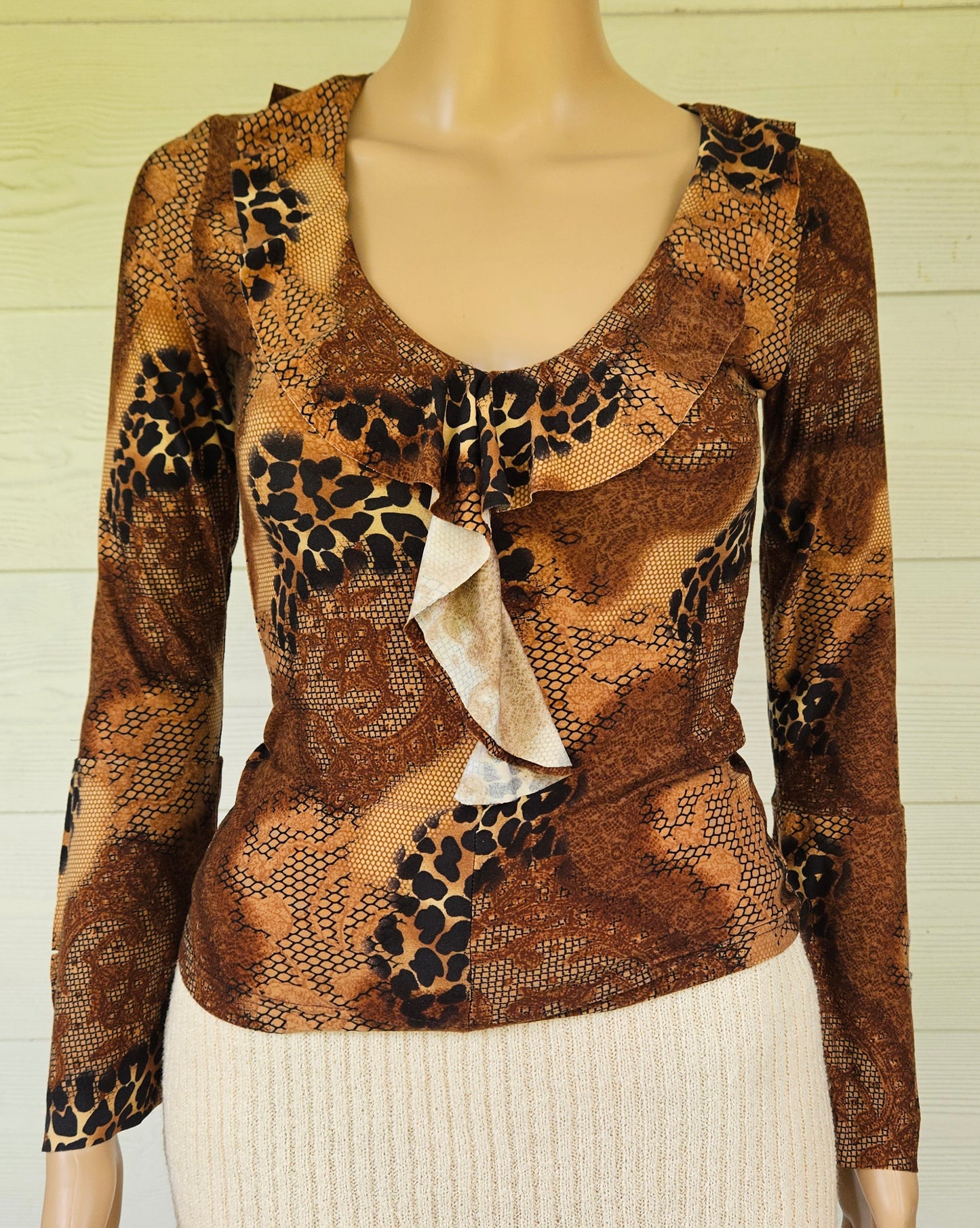 Patterned top animal print design of top with ruffles pagani brand in good vintage condition