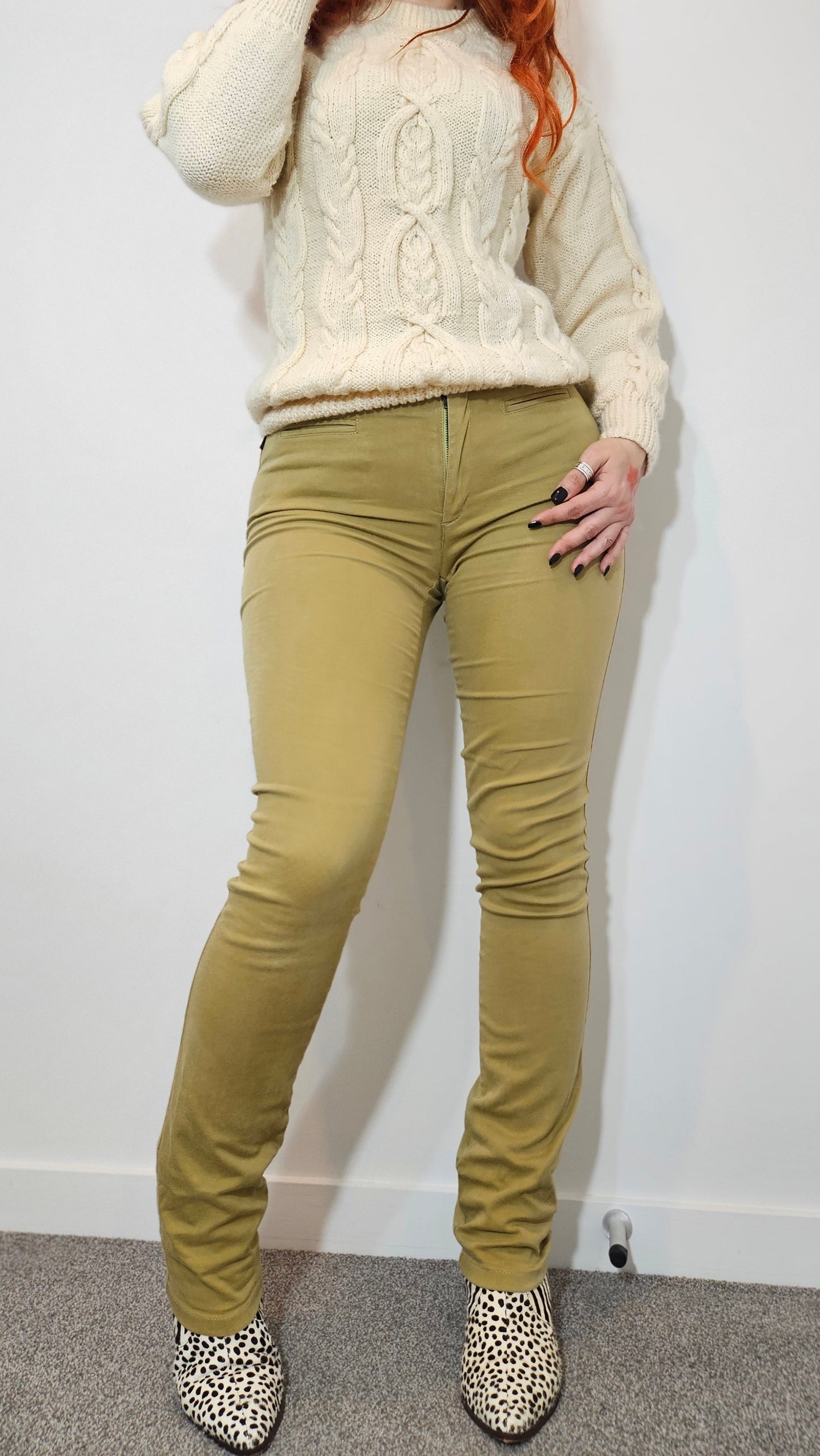 Italian straight Womens pants by Moschino Jeans