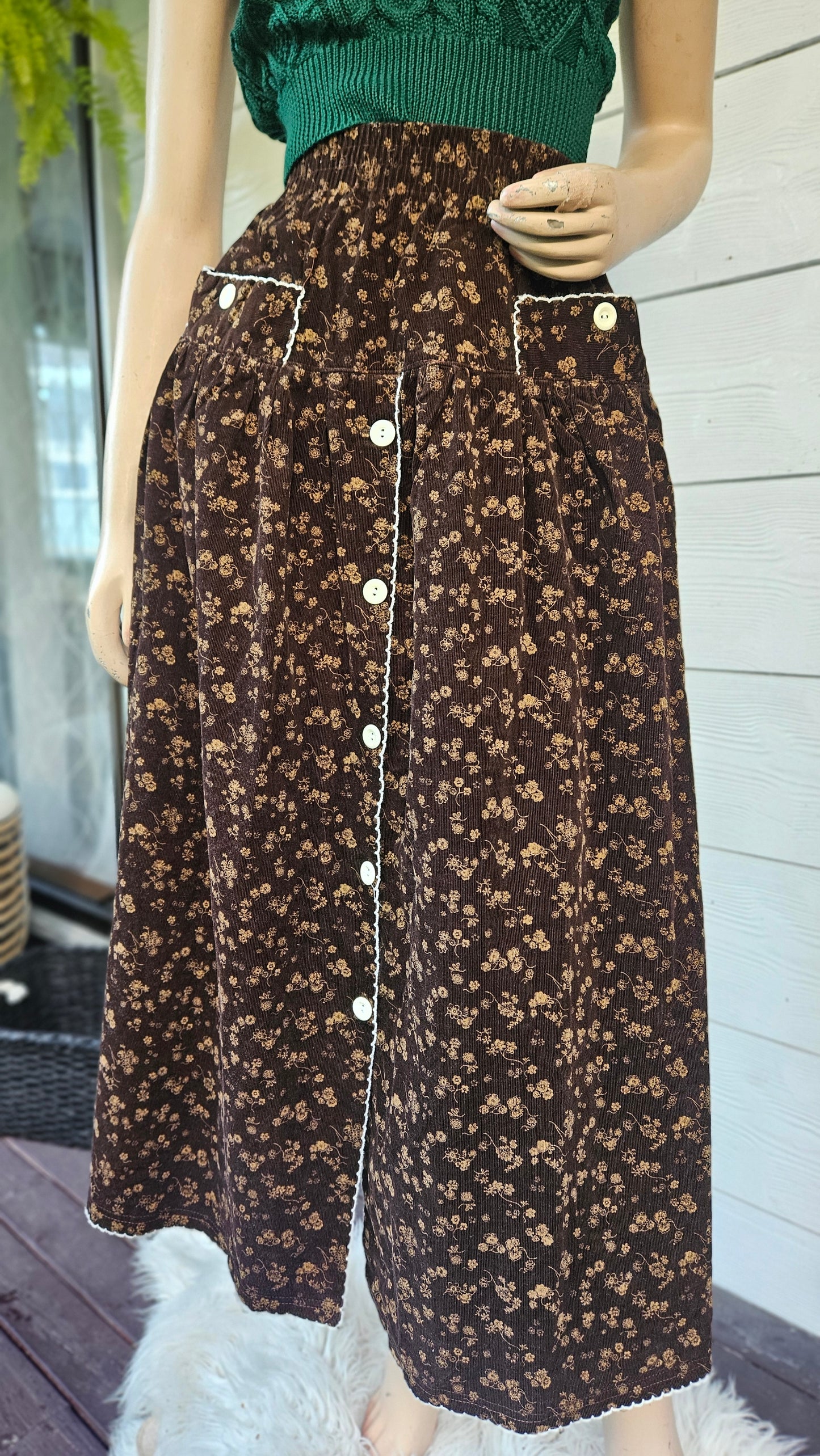 Vintage Midi Skirt - Preloved Skirt