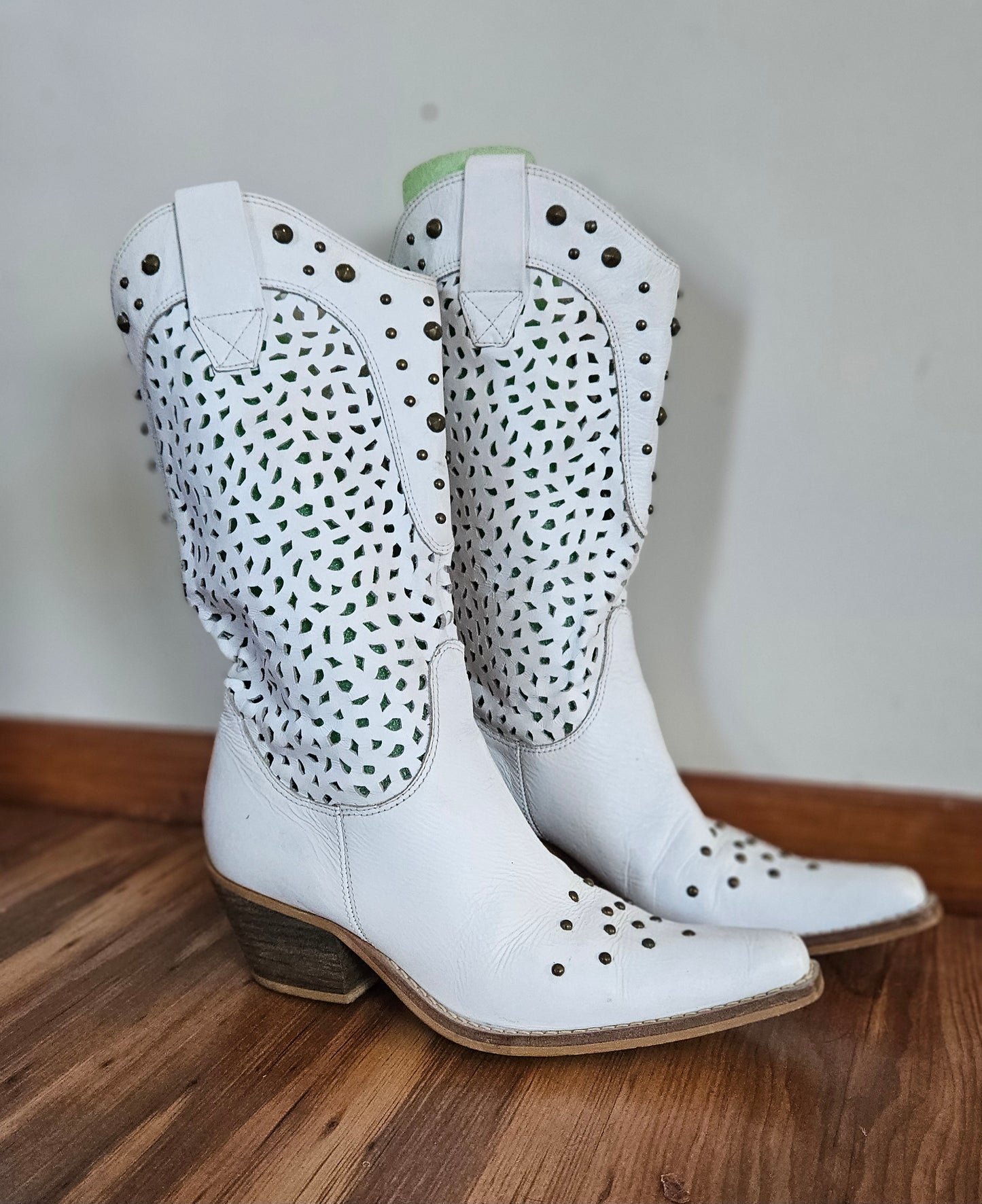 Cowgirls Boots Authentic Brazilian Cowboy Boots -  Leather  boots