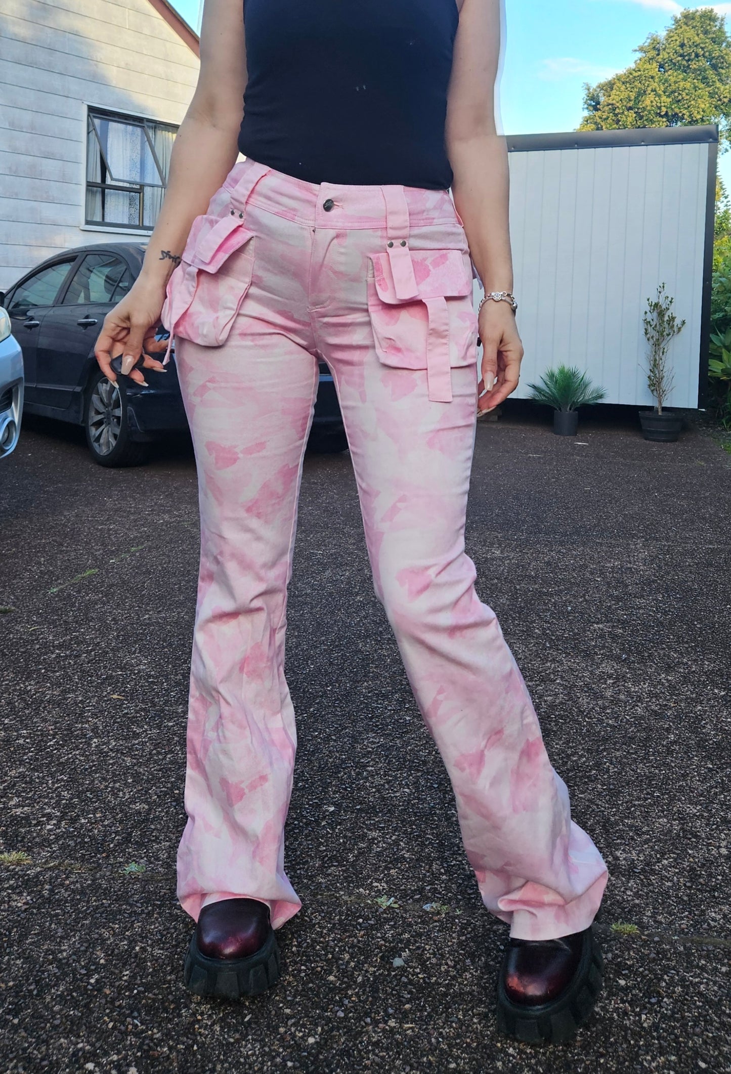 I.AM.GIA Kyleah pants. Flared Pants. Camo Cargo Pants - trousers - Grunge Flap Pocket Cargo Jeans