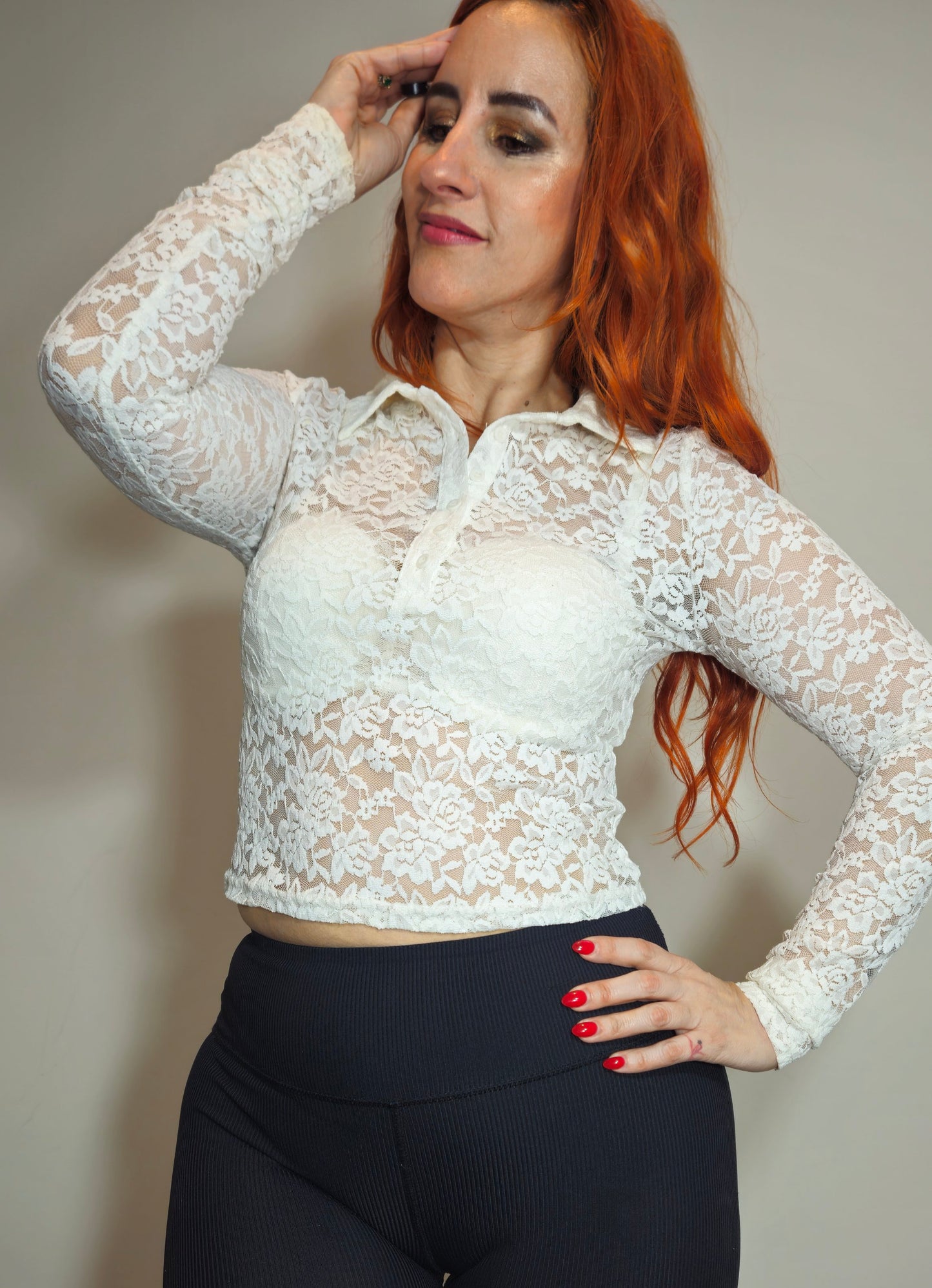 Lovely Lioness White Floral Lace Long Sleeve Polo Top – Size XS. Long sleeves Top