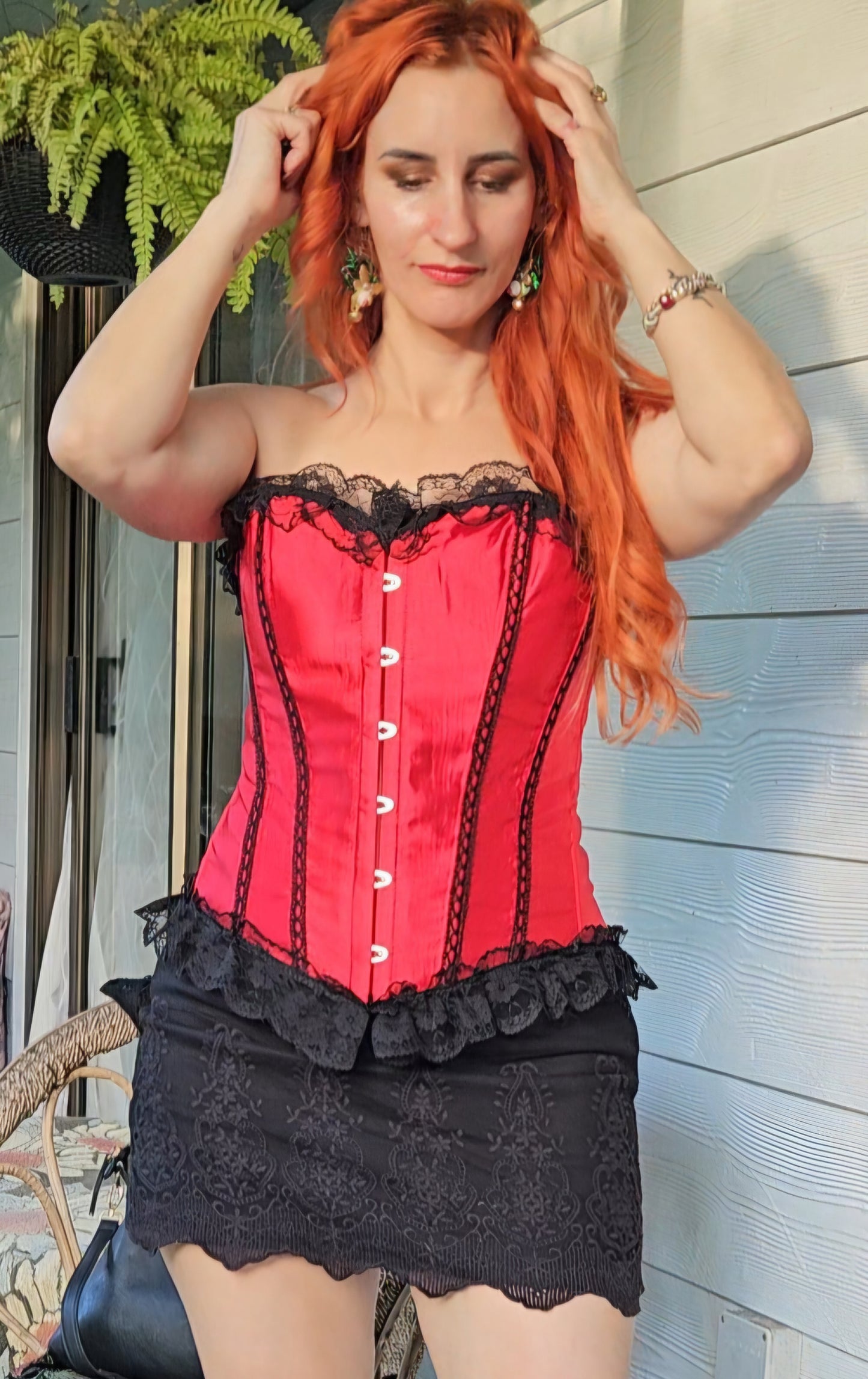 Red & Black Corset - Retro style