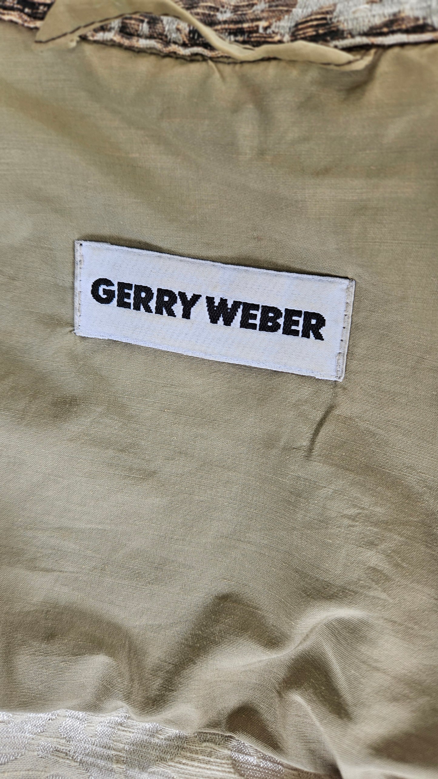 Metallic pattern Jacket Size 42