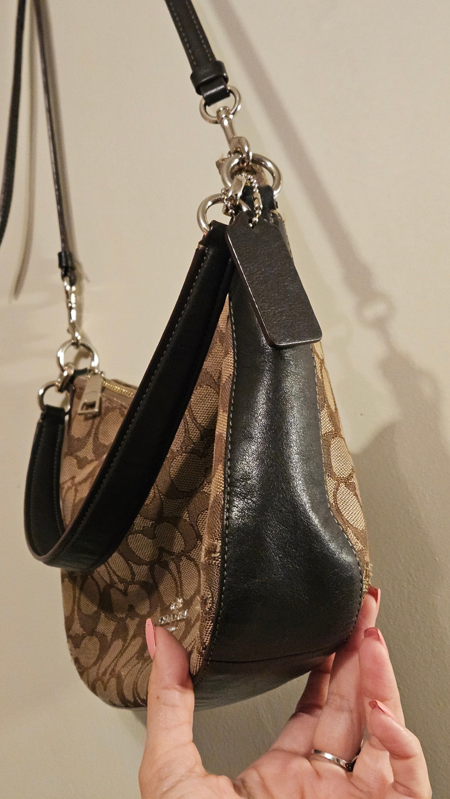 Lovely Coach Chelsea Hand bag. Crossbody Bag.