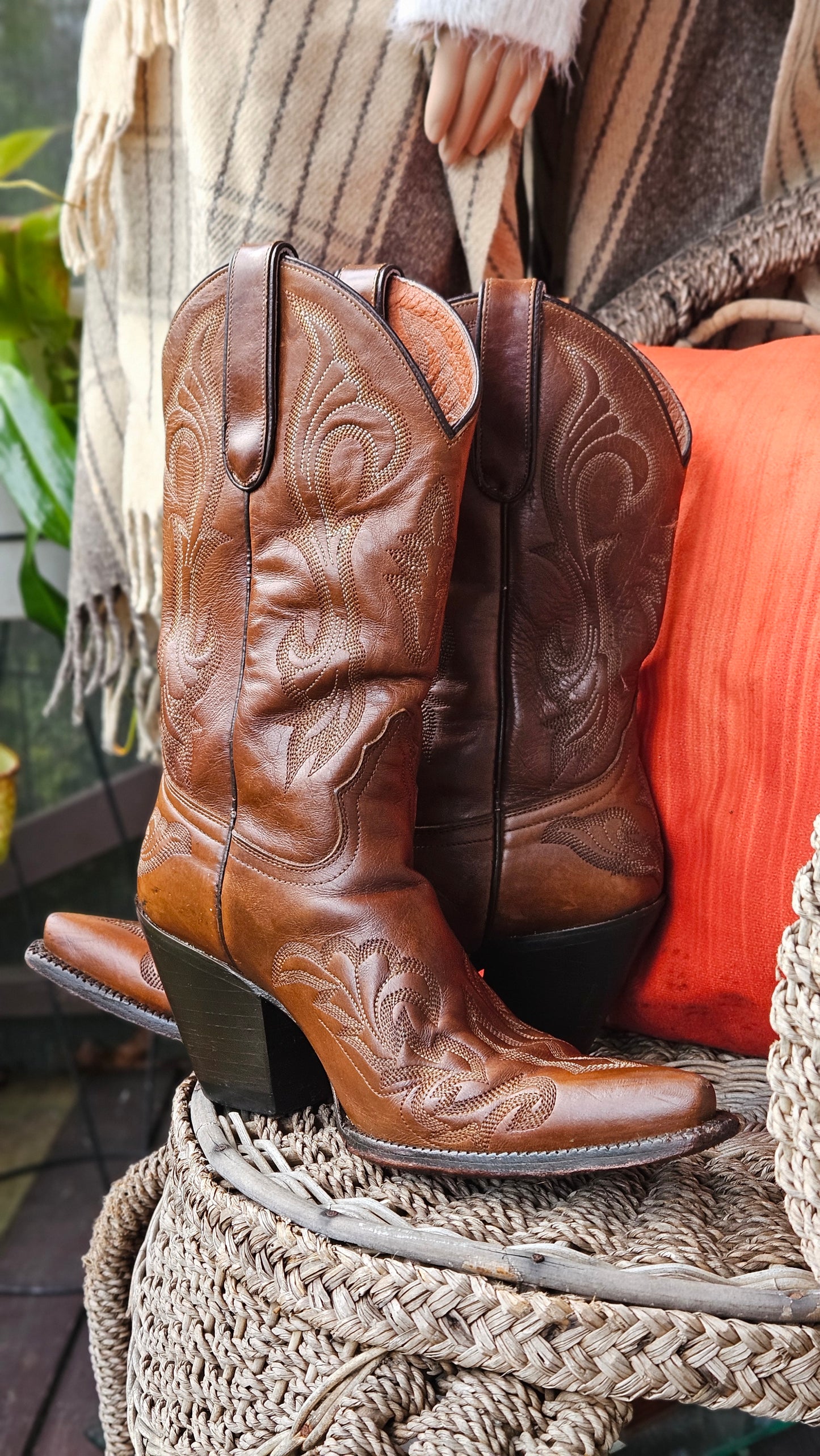 Authentic Tony Lama Cowboy Leather Boots Size 38