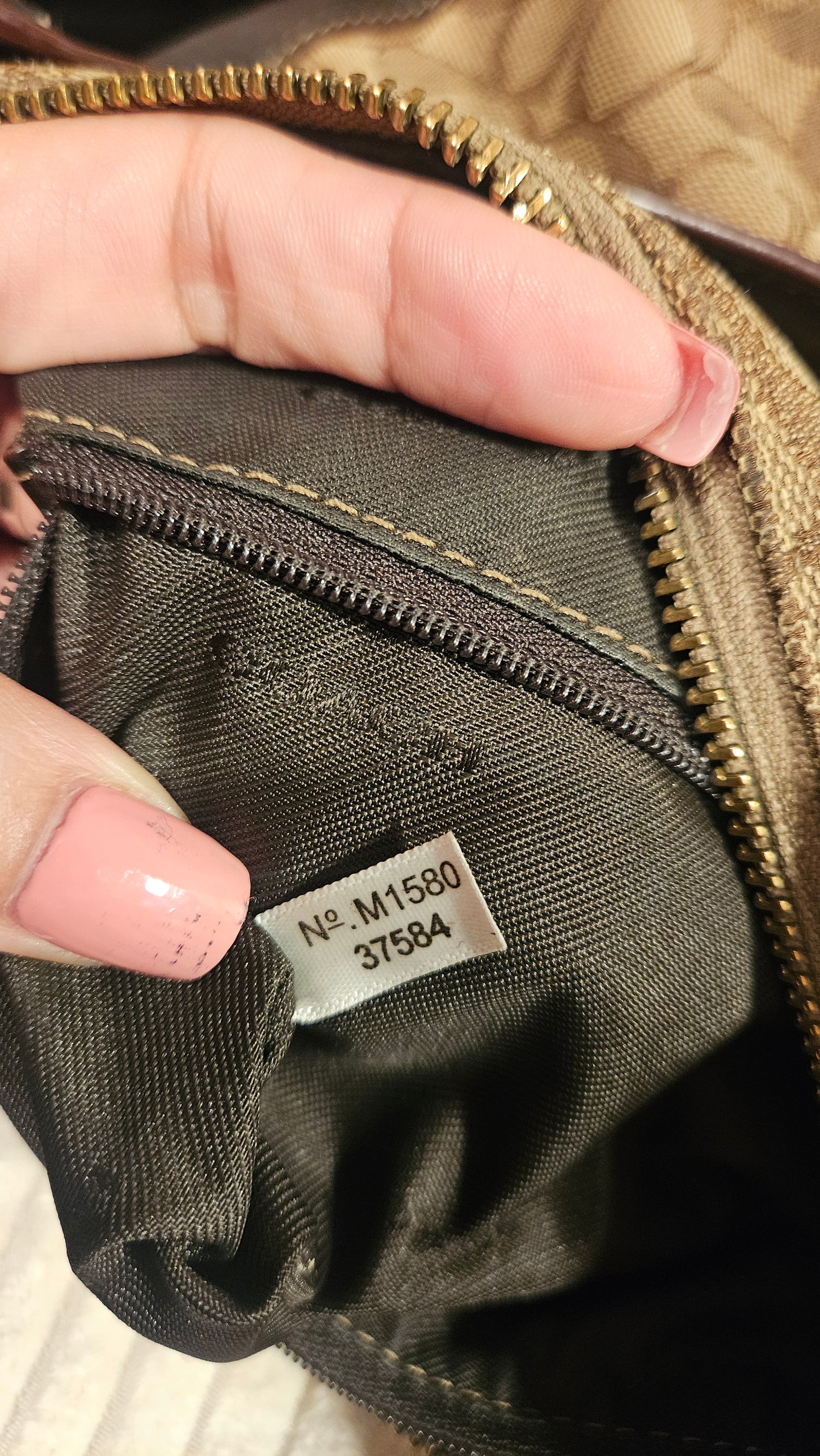 Lovely Coach Chelsea Hand bag. Crossbody Bag.