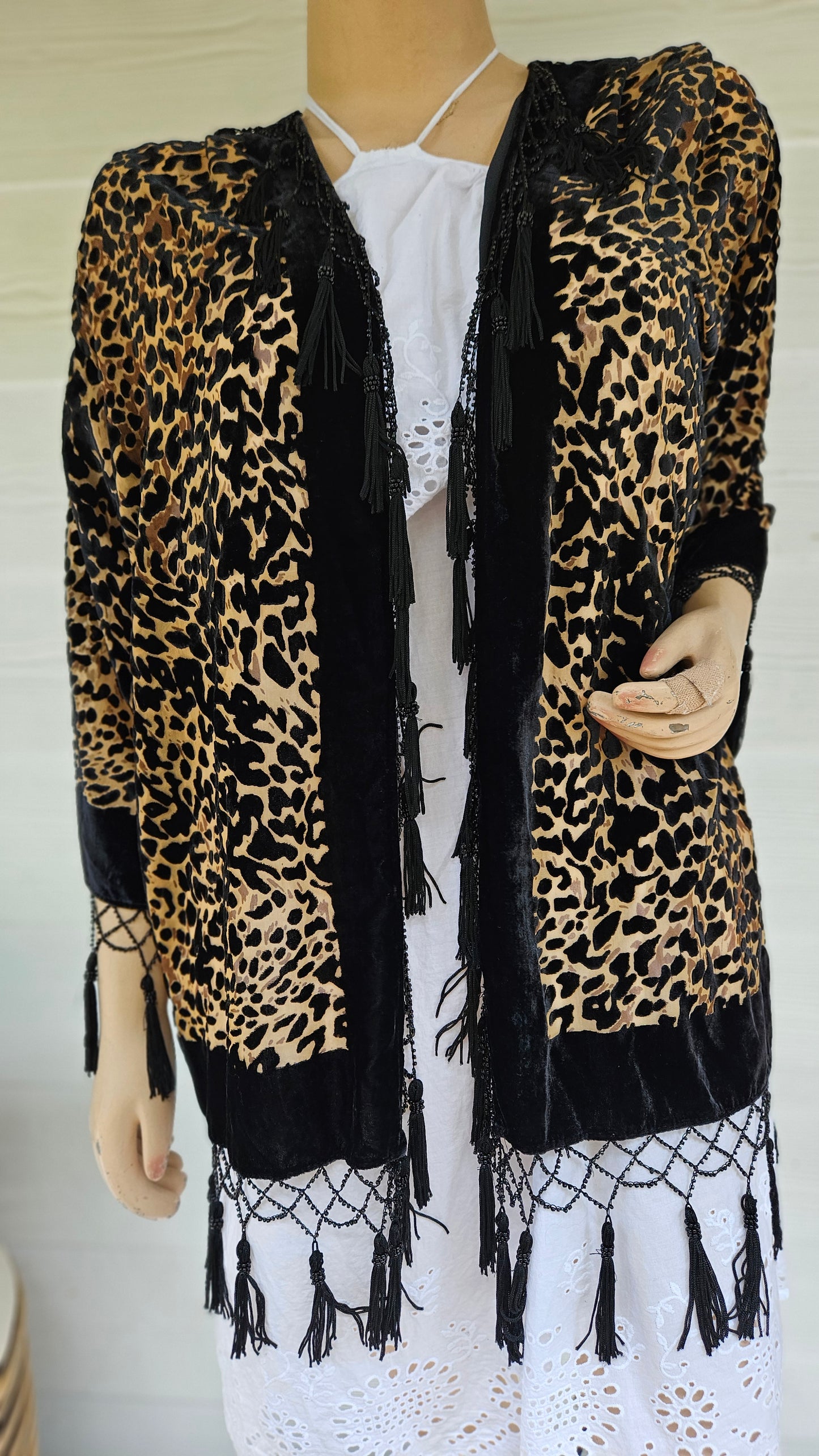 Lovely light Coat Animal Print style - Preloved Coat
