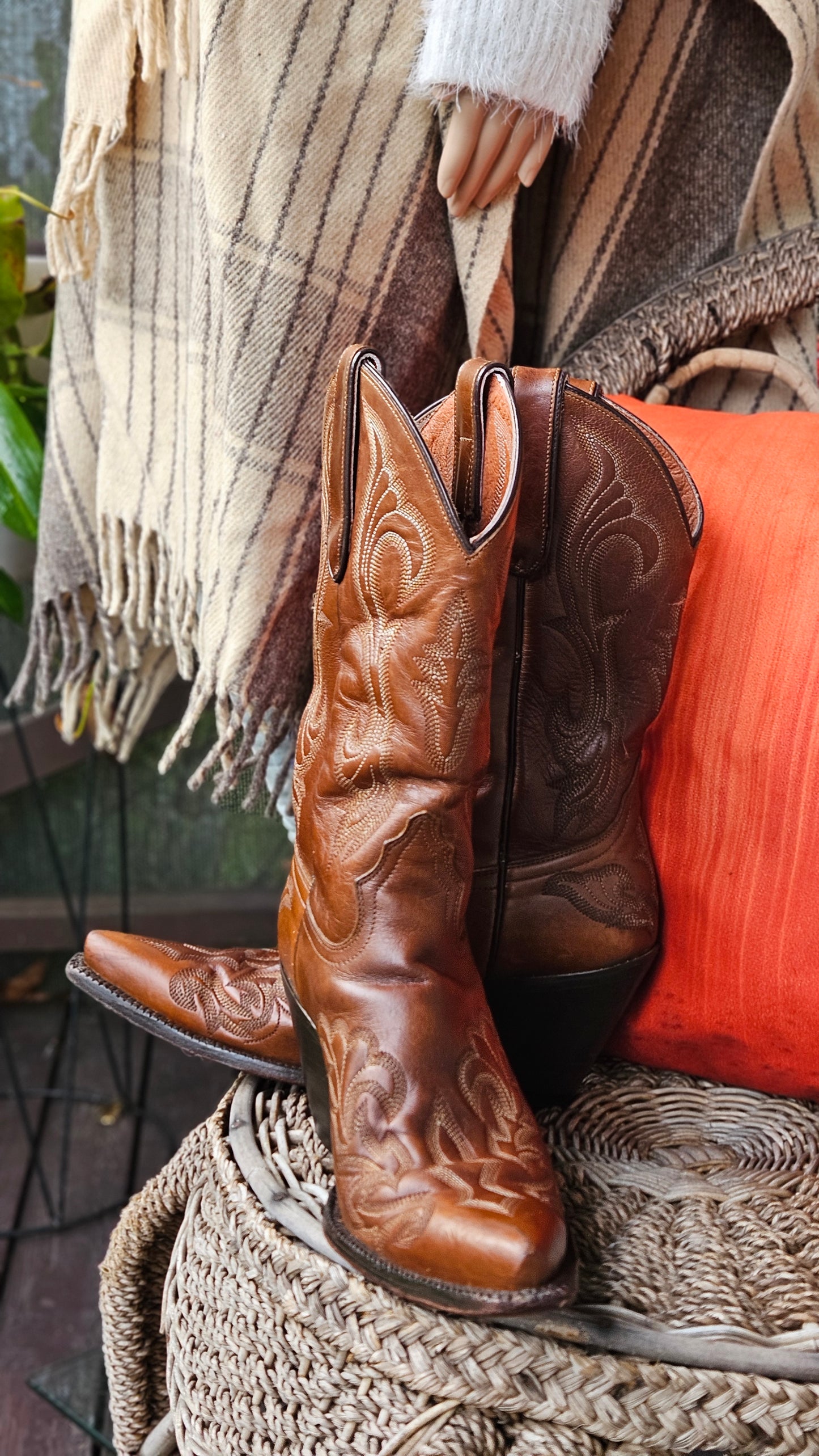 Authentic Tony Lama Cowboy Leather Boots Size 38