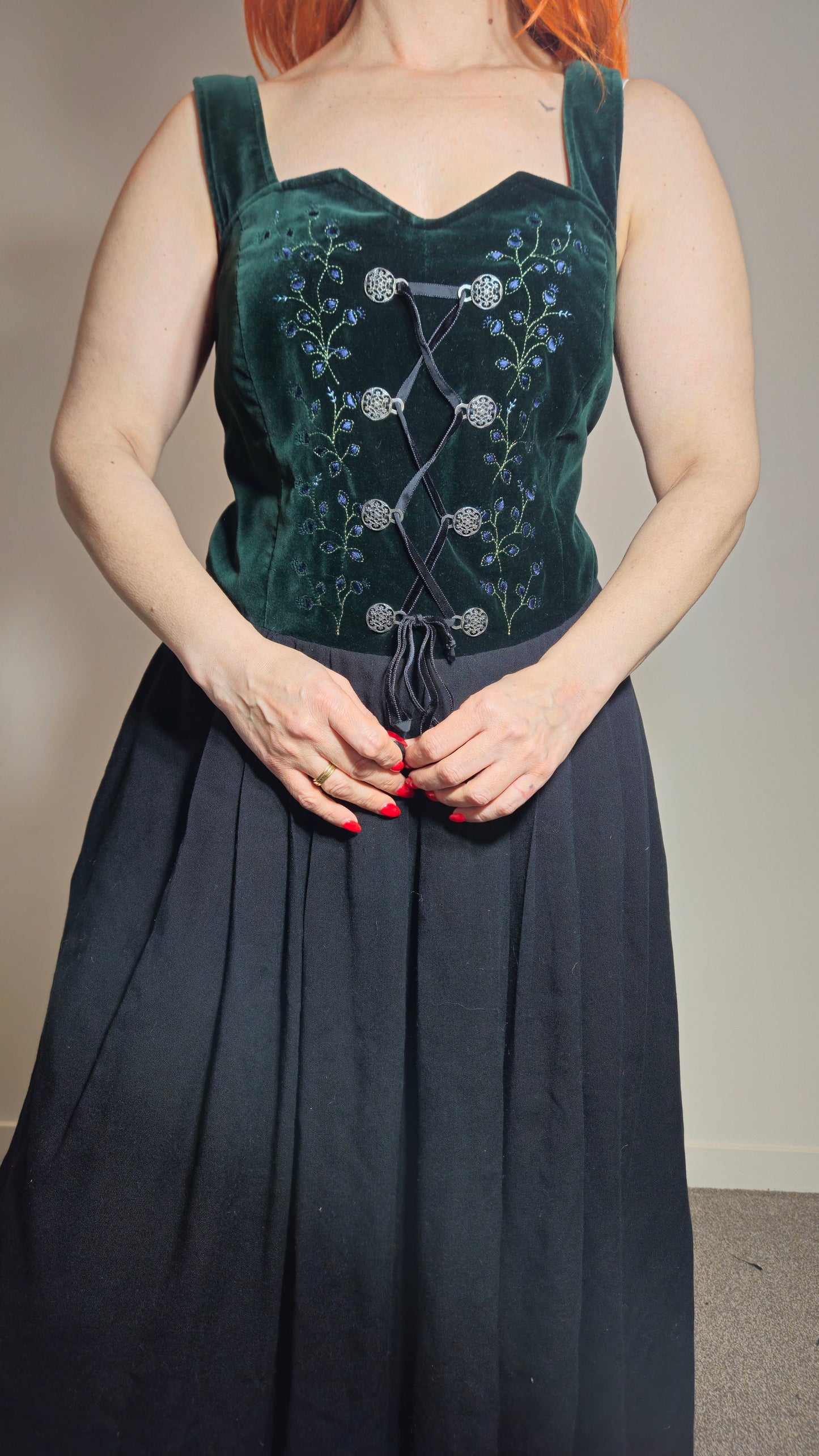 Authentic Vintage Country Line Velvet Trachten Dirndl Dress - Size 46 / UK 20. Curvy Dress
