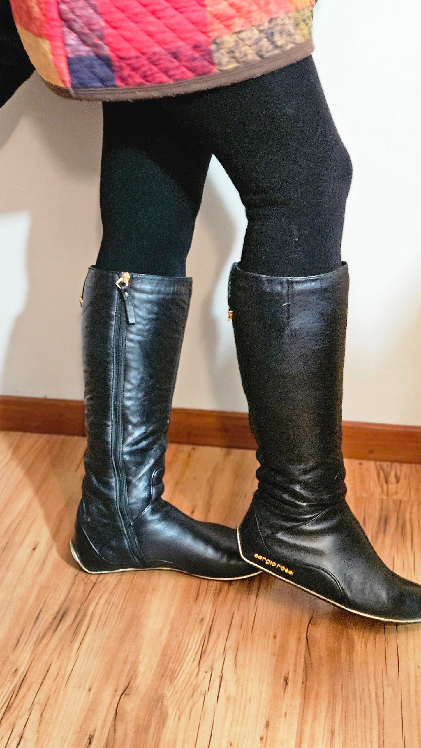 Stunning Italian leather boots size 37.5