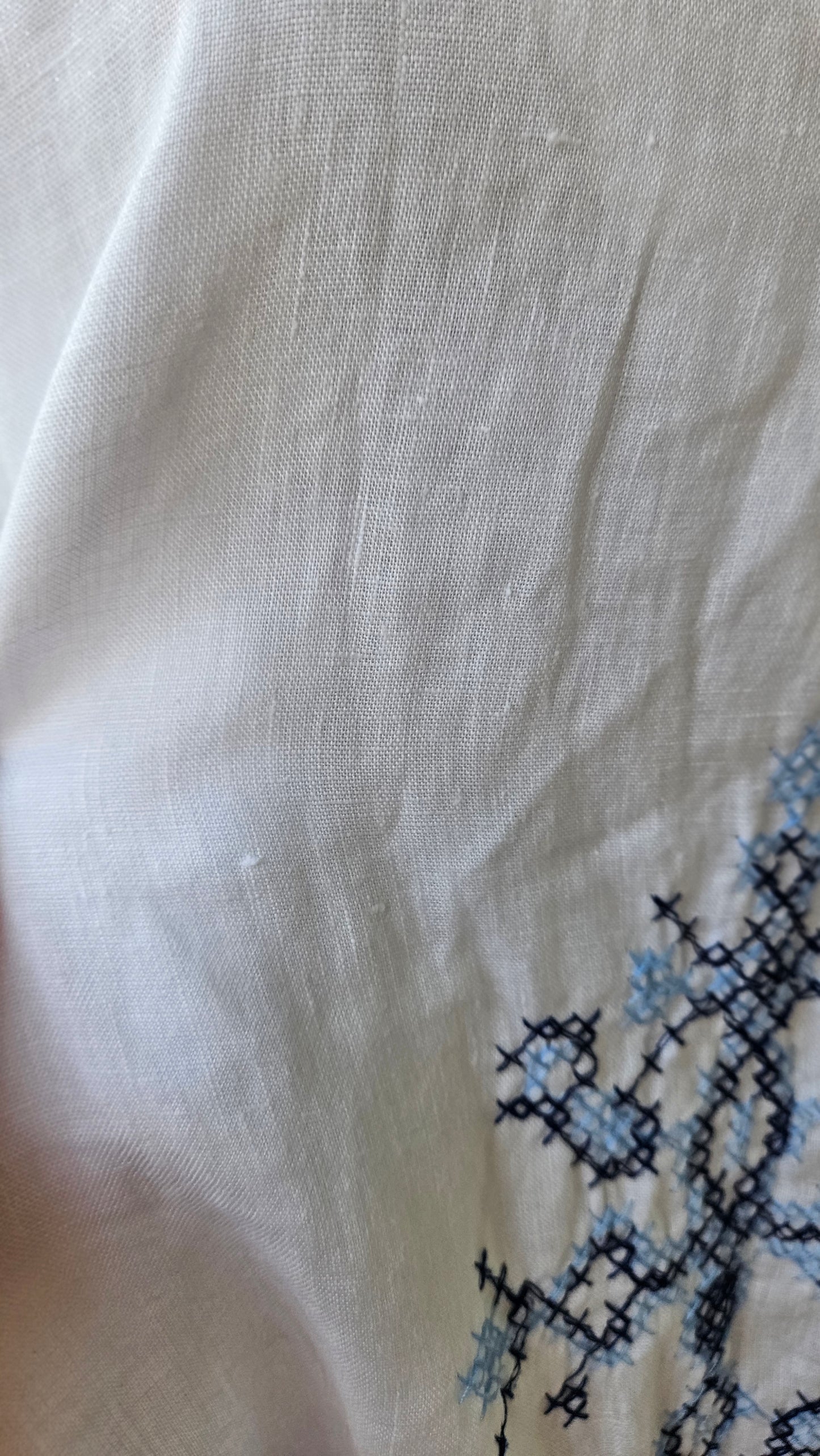 Ikat-embroidered dress. 100% Linen Dress Bohemian Preloved Dress