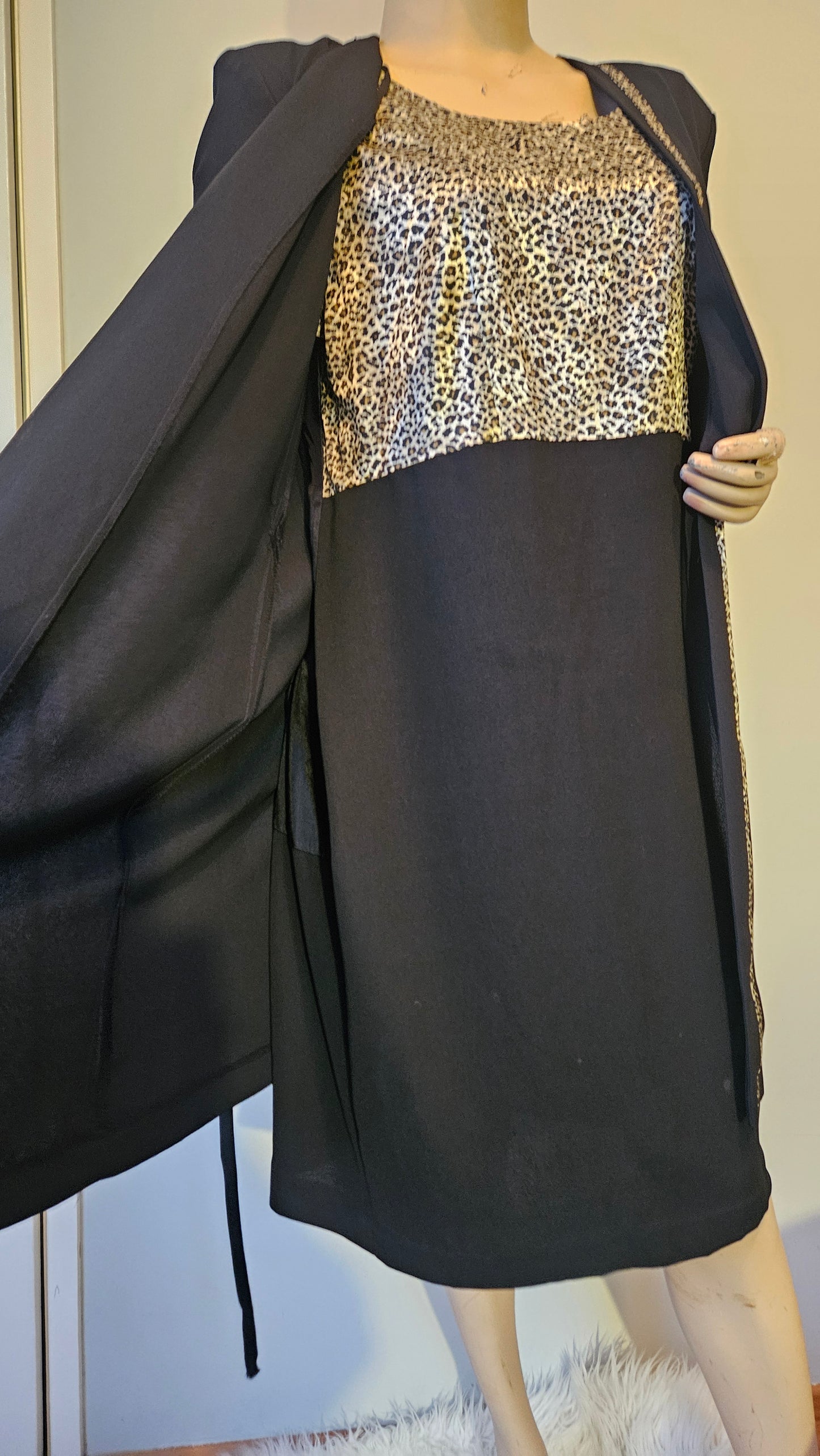 Vintage 80s Dress Made in USA. Size 10