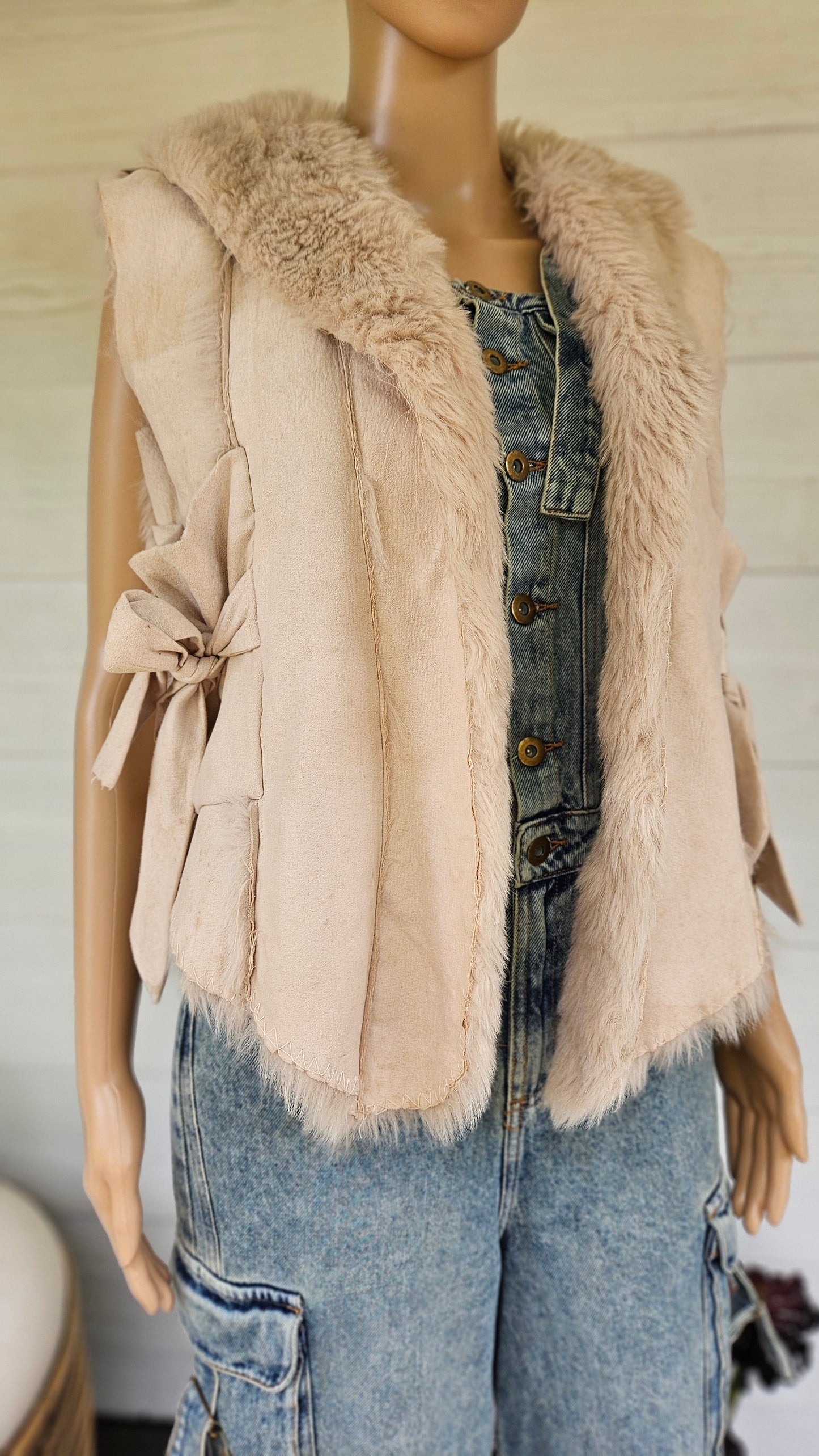 Y2k Fur Vest - Preloved Vest