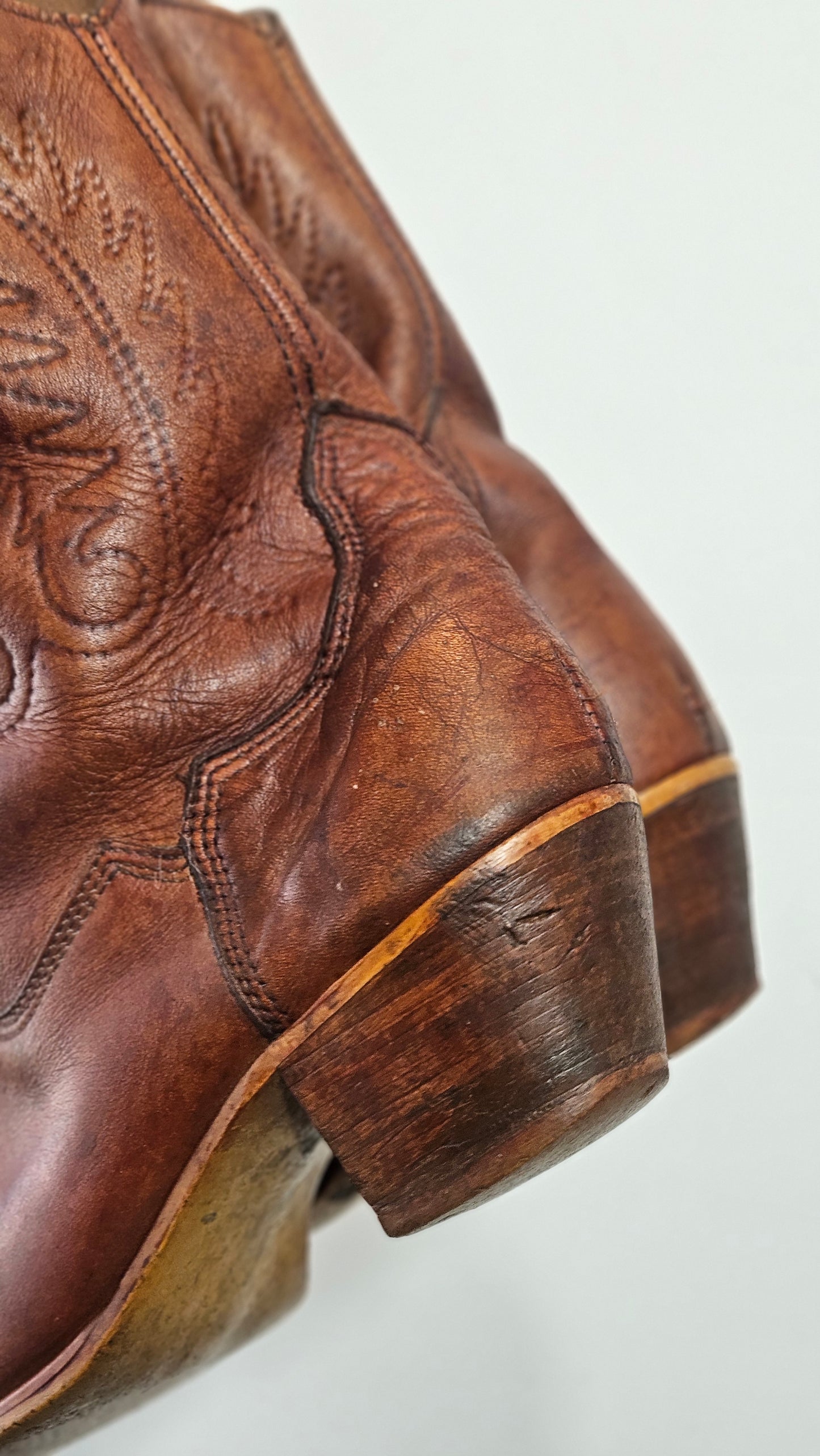 Vintage 1980s Dingo Genuine Leather Cowboy Slouch Boots