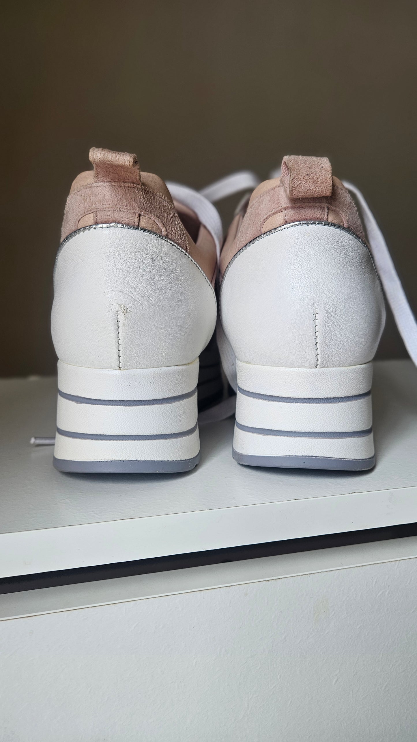 Gelato Leather shoes Footwear size 8.