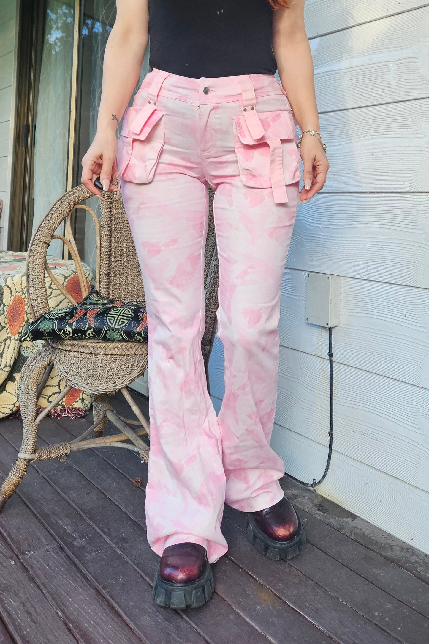 I.AM.GIA Kyleah pants. Flared Pants. Camo Cargo Pants - trousers - Grunge Flap Pocket Cargo Jeans