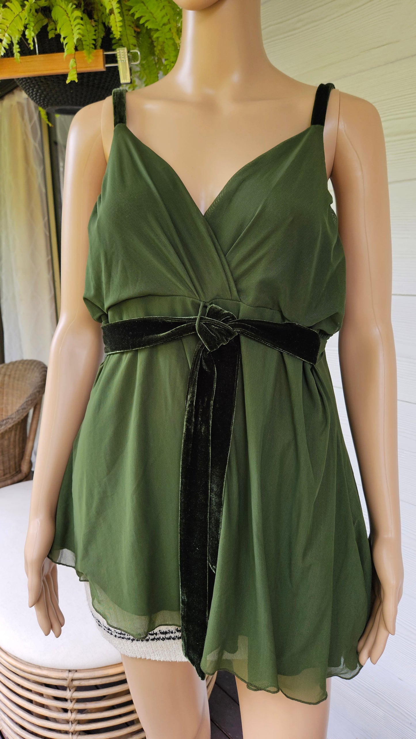 Vintage Mesh Cami Top Size 18