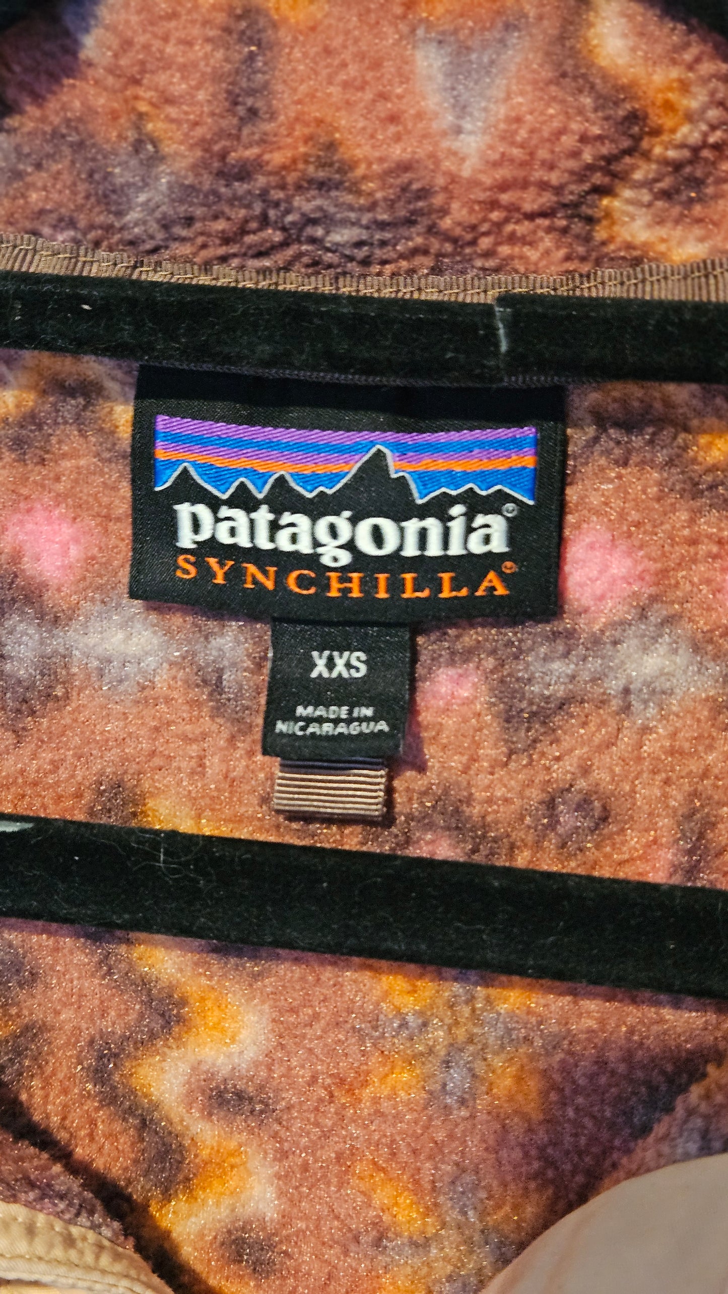 Patagonia Women's Lightweight Synchilla Snap-T Pullover Sweater - Patagonia Top