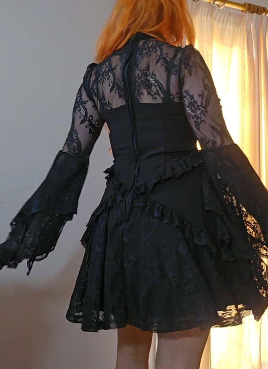 Romantic Gothic Lace Dress Size M