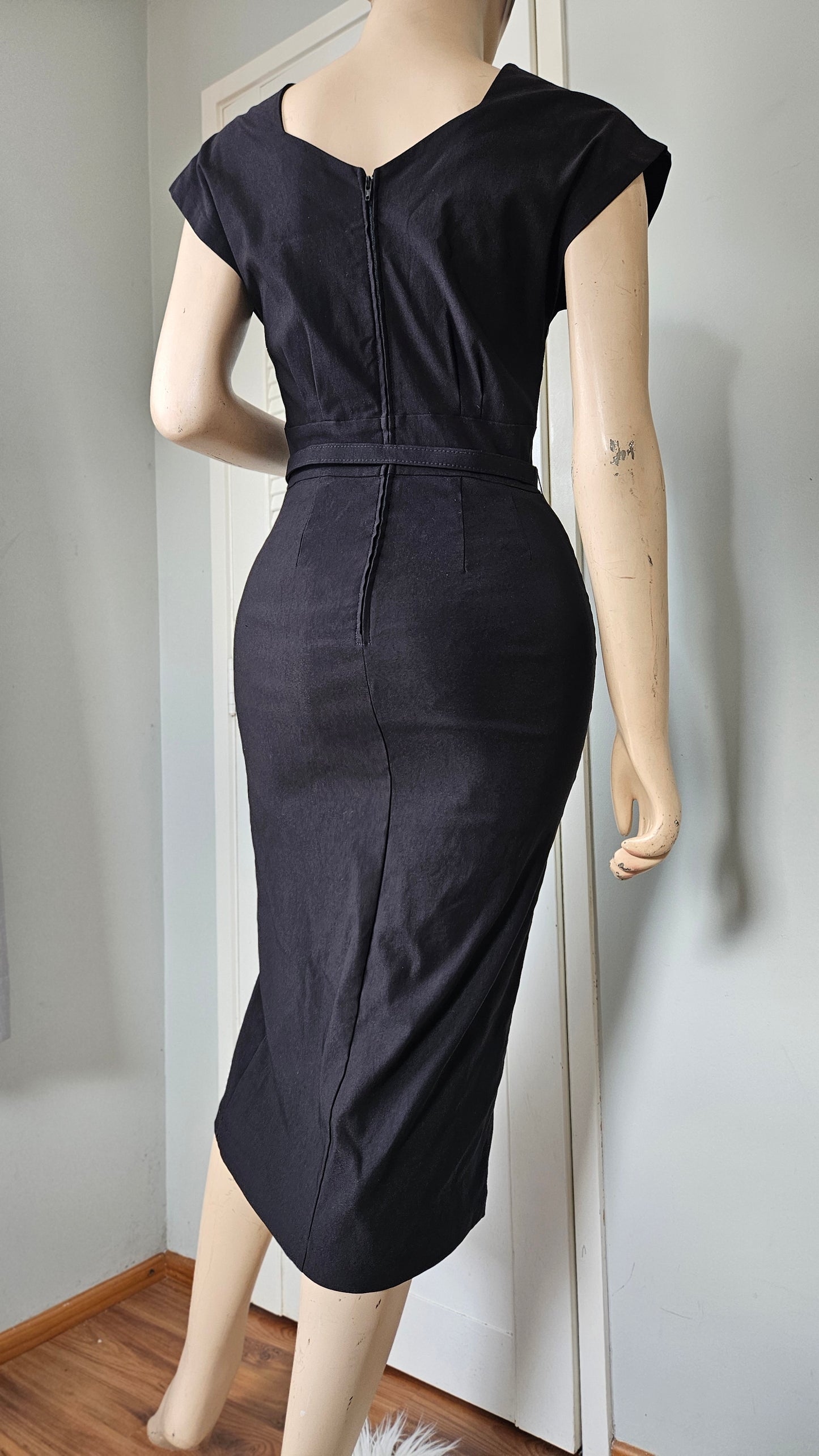 Vintage Black Belted Dress. Size 10