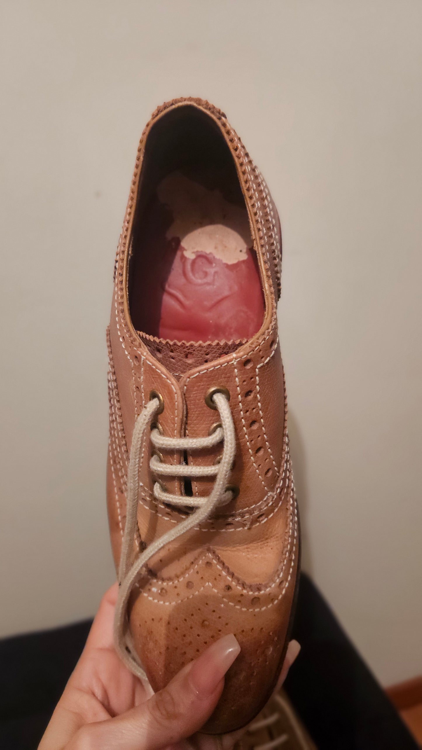Grenson Women's Tan and Brown Brogues