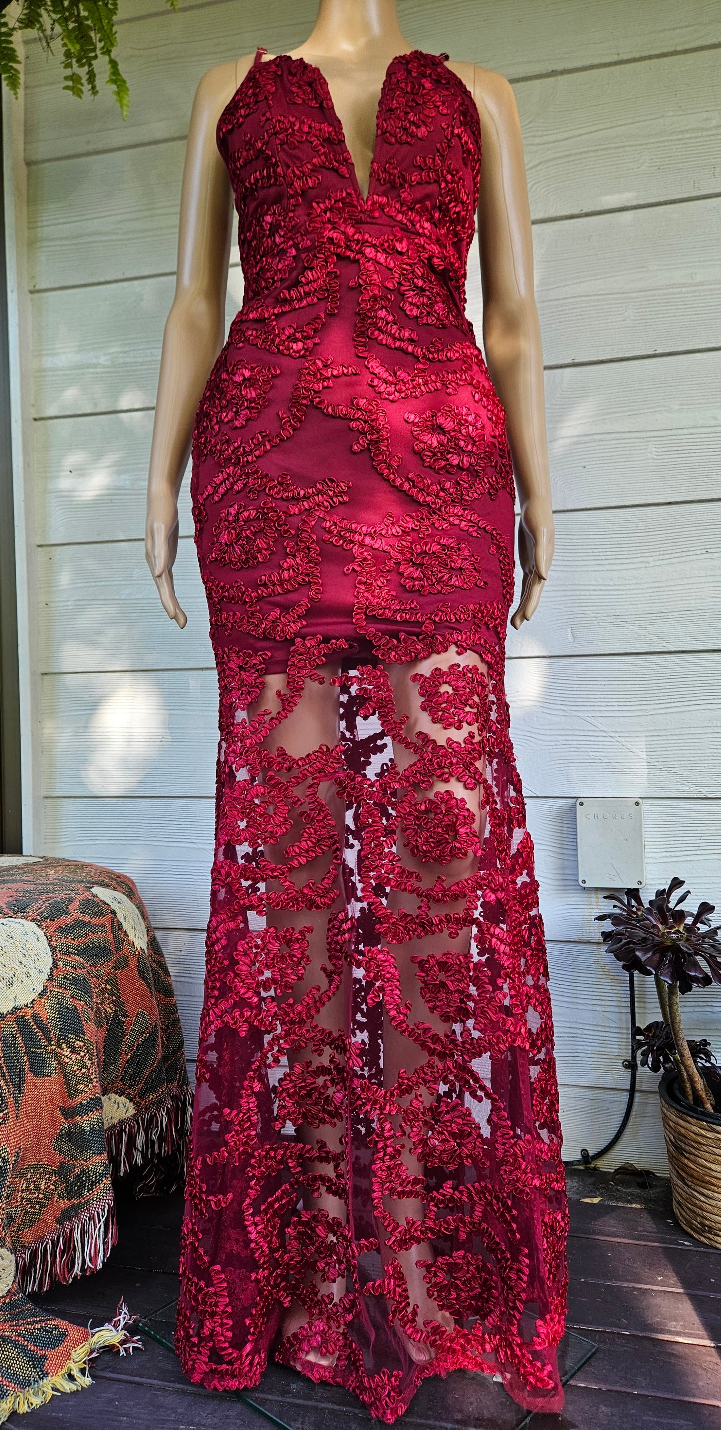 Lovely Evening Dress w/Rose Detail  Second Hand dress - Evening Dress.