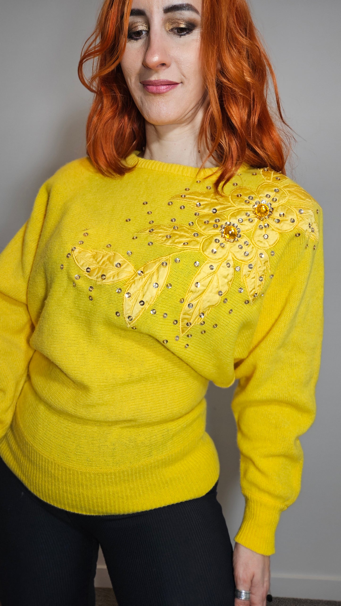 Vintage 80s Sweater Floral Embroidery Crewneck Pullover with shoulder pads Yellow