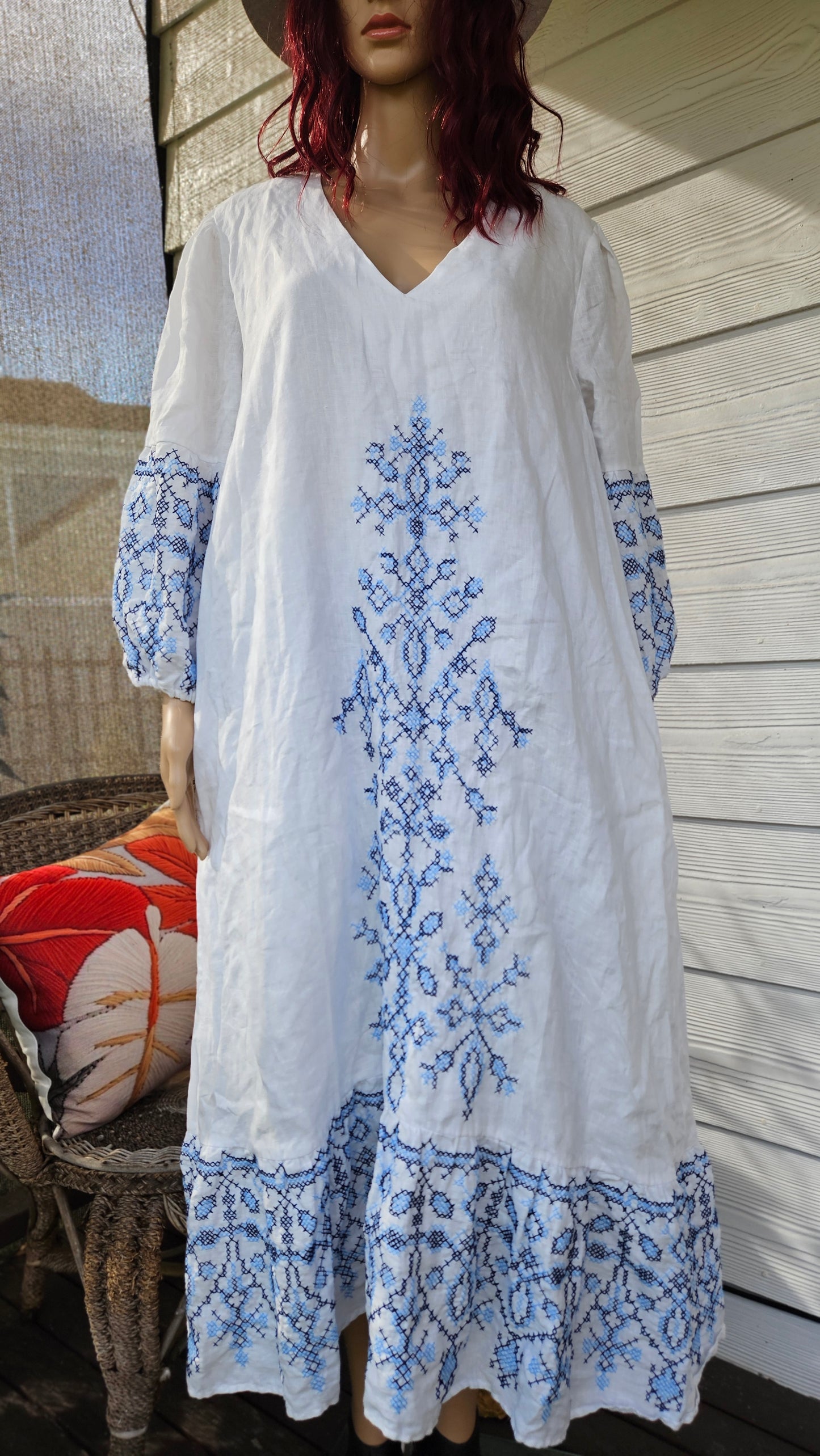 Ikat-embroidered dress. 100% Linen Dress Bohemian Preloved Dress