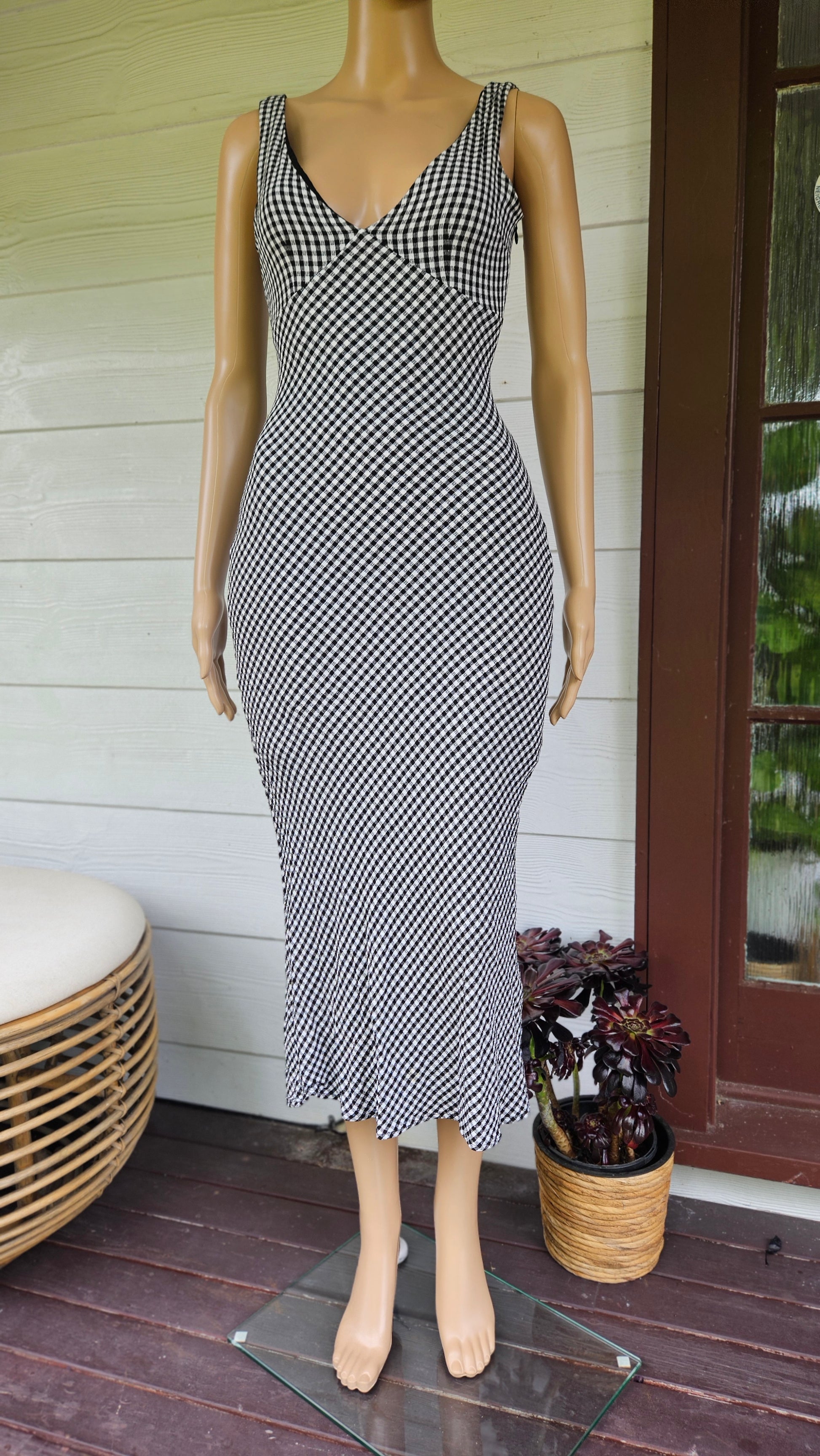 glassons midi dress GLASSONS cut Out Rib Knit Midi Dress