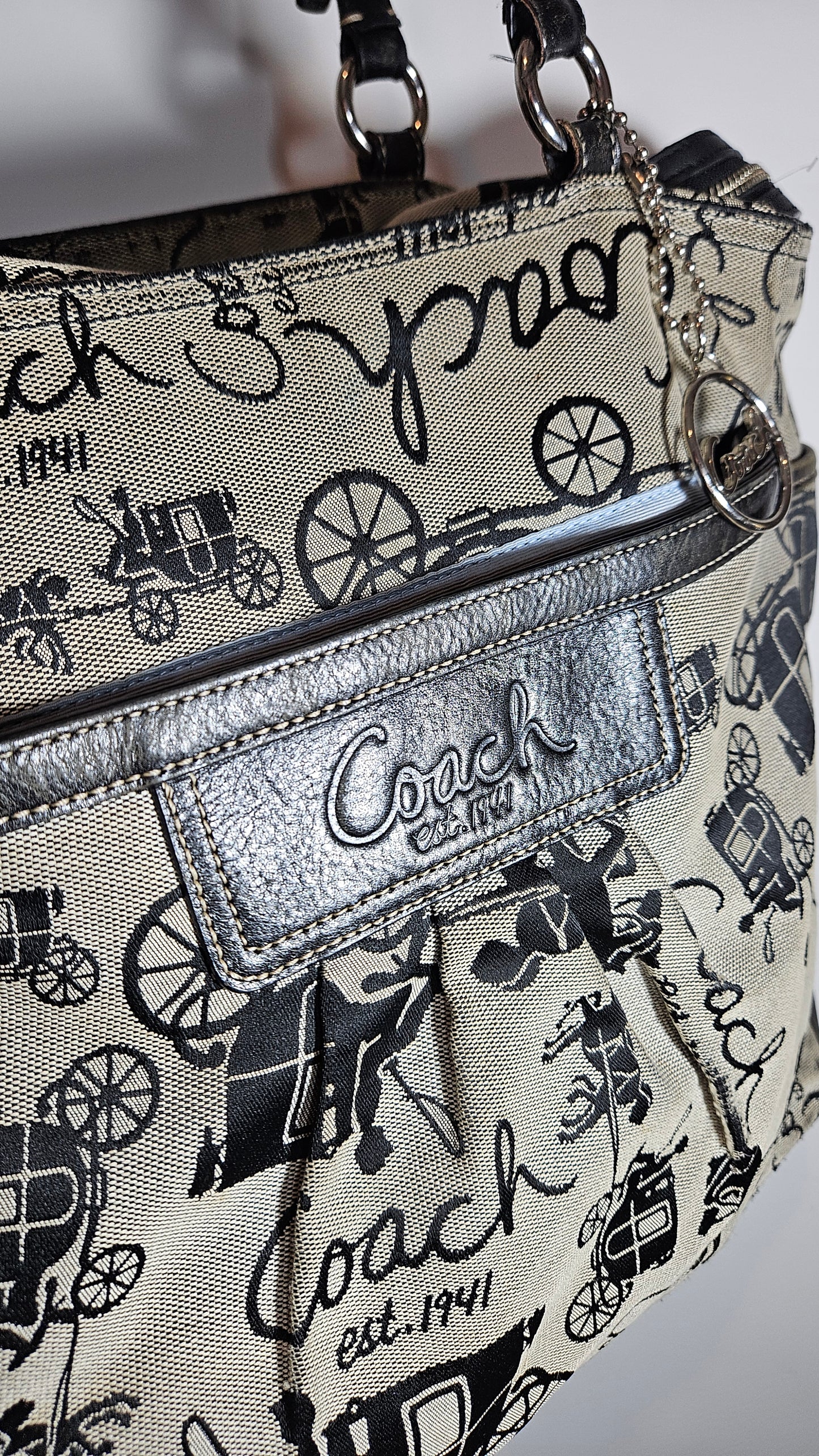 Authentic COACH Horse & Carriage Canvas Tote Bag