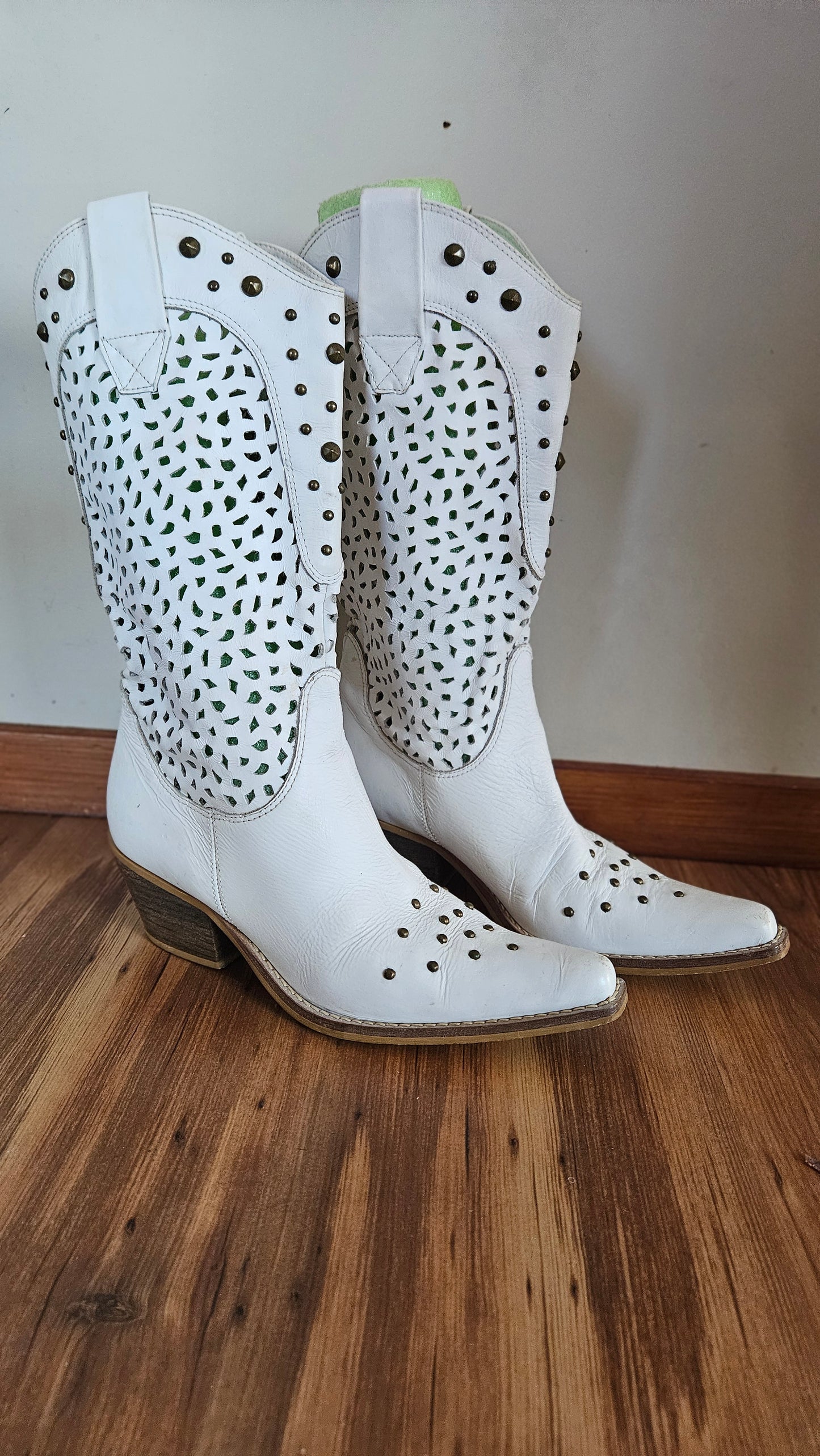 Cowgirls Boots Authentic Brazilian Cowboy Boots -  Leather  boots