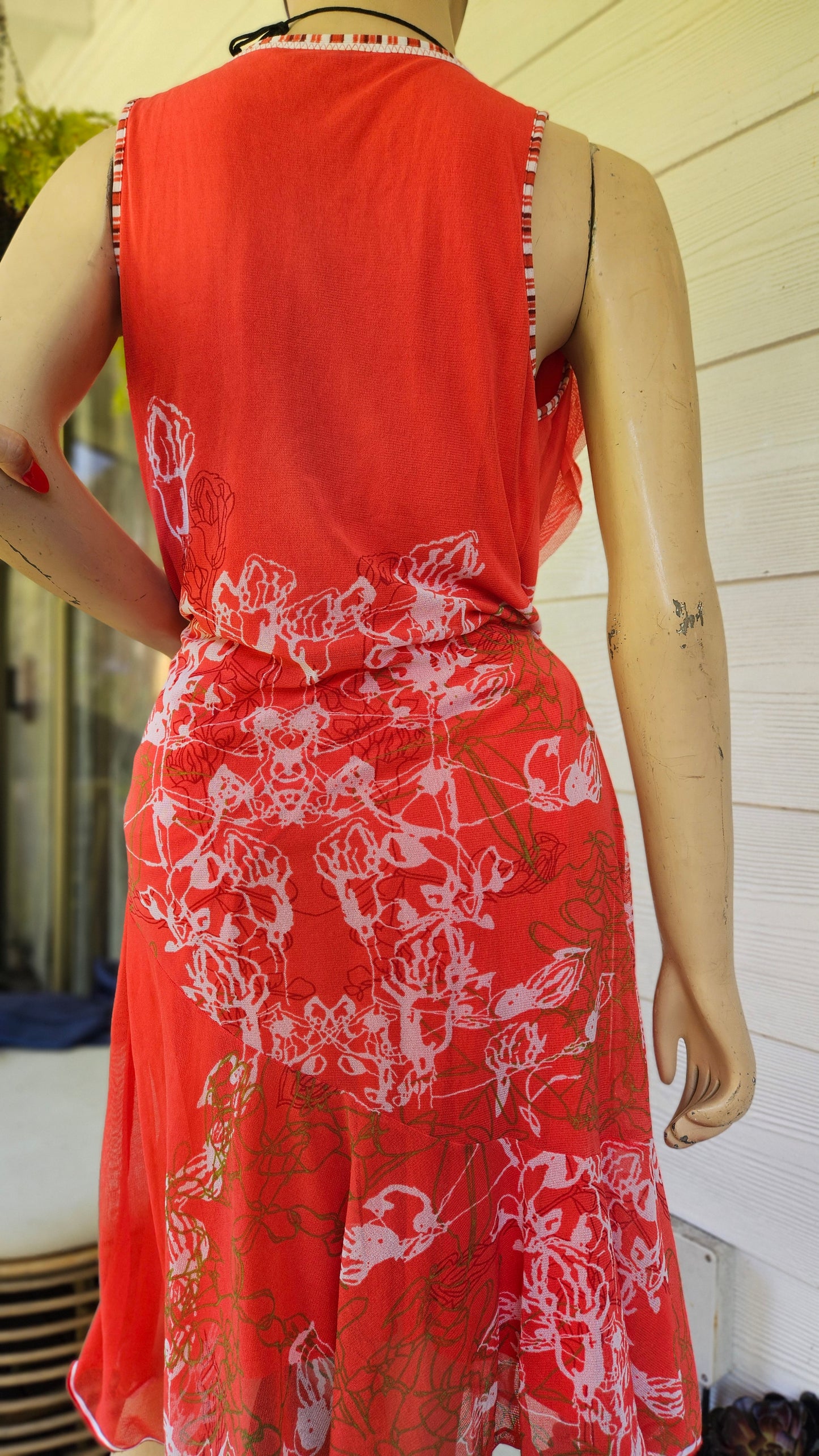 Gorgeous Coral Dress. Size 44 (14)