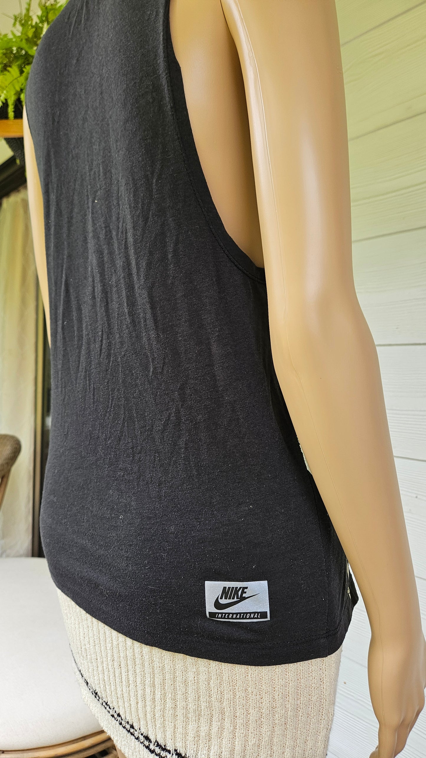 Nike sport Top - Nike Women's Black and White T-shirt