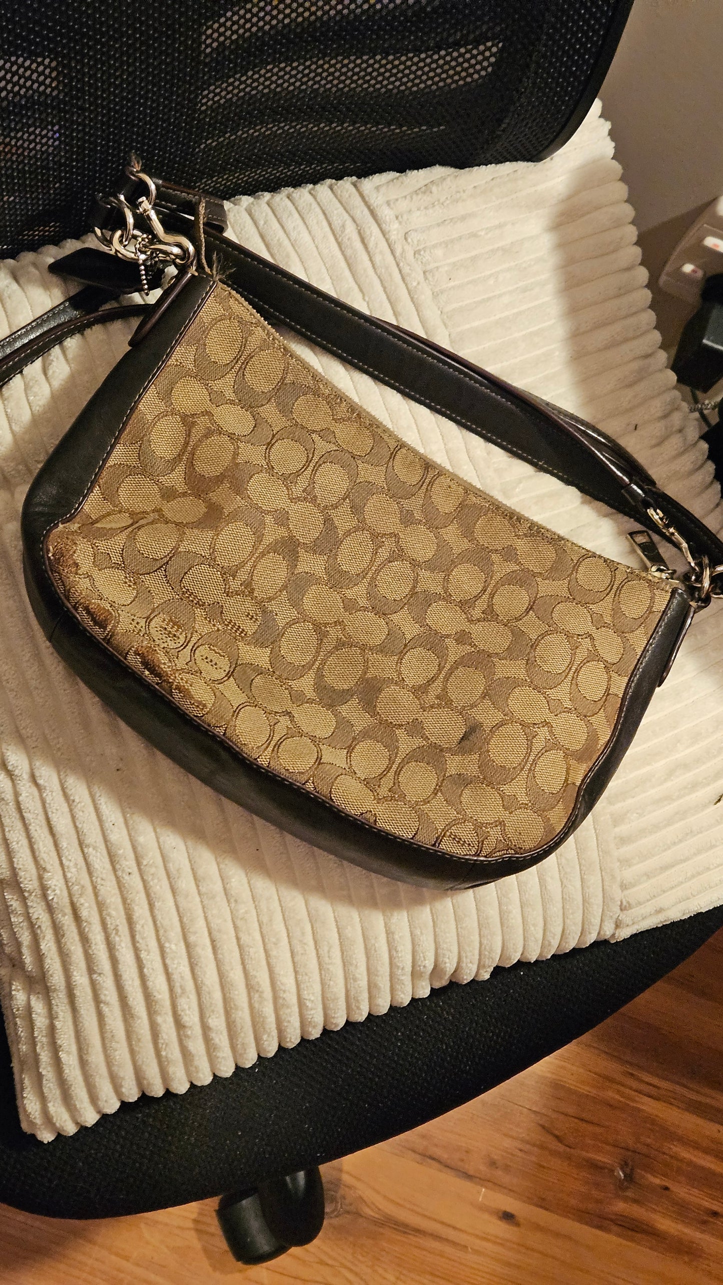 Lovely Coach Chelsea Hand bag. Crossbody Bag.