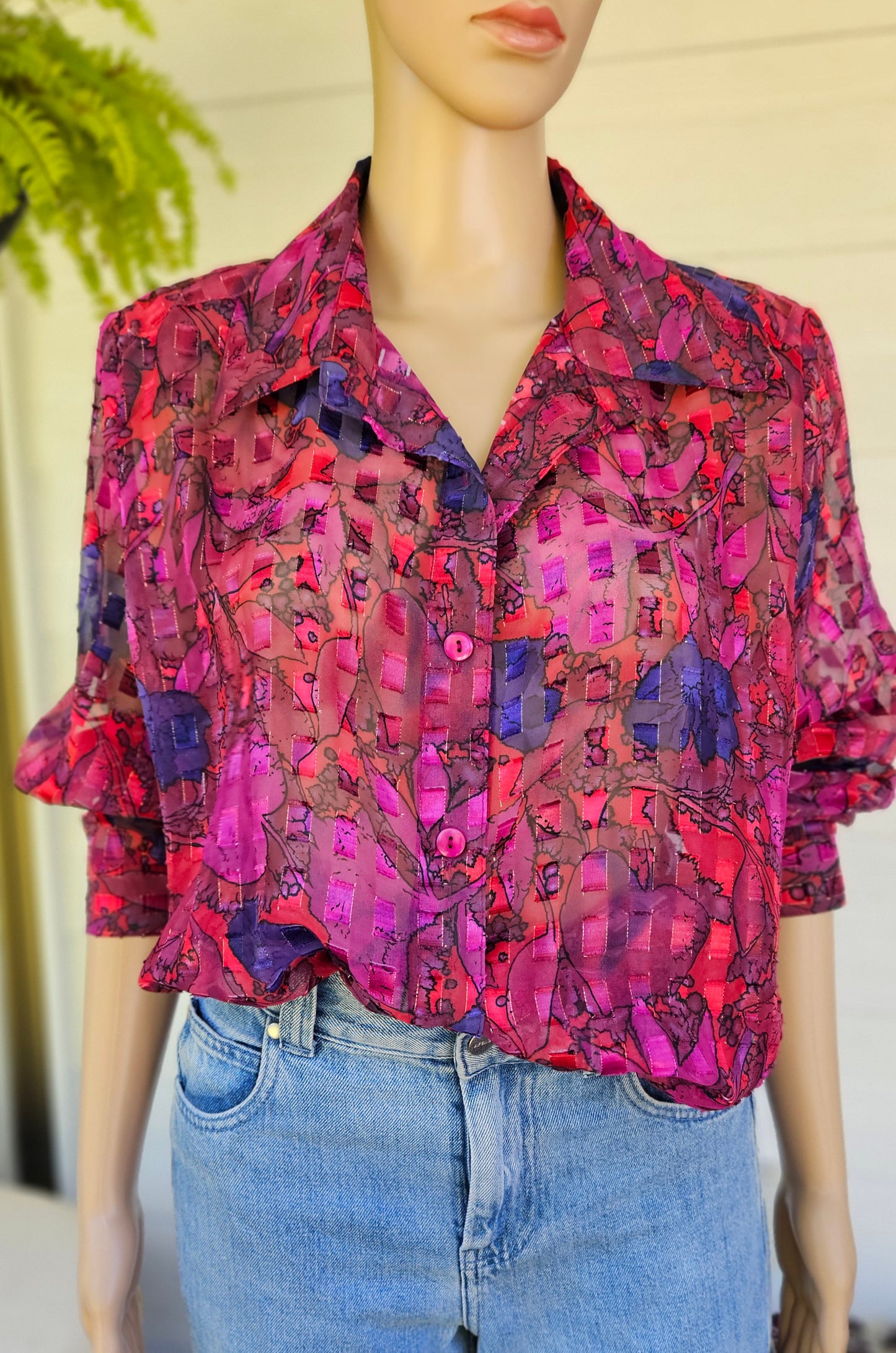 Lovely Vintage Shirt - Vintage Top - Size 16